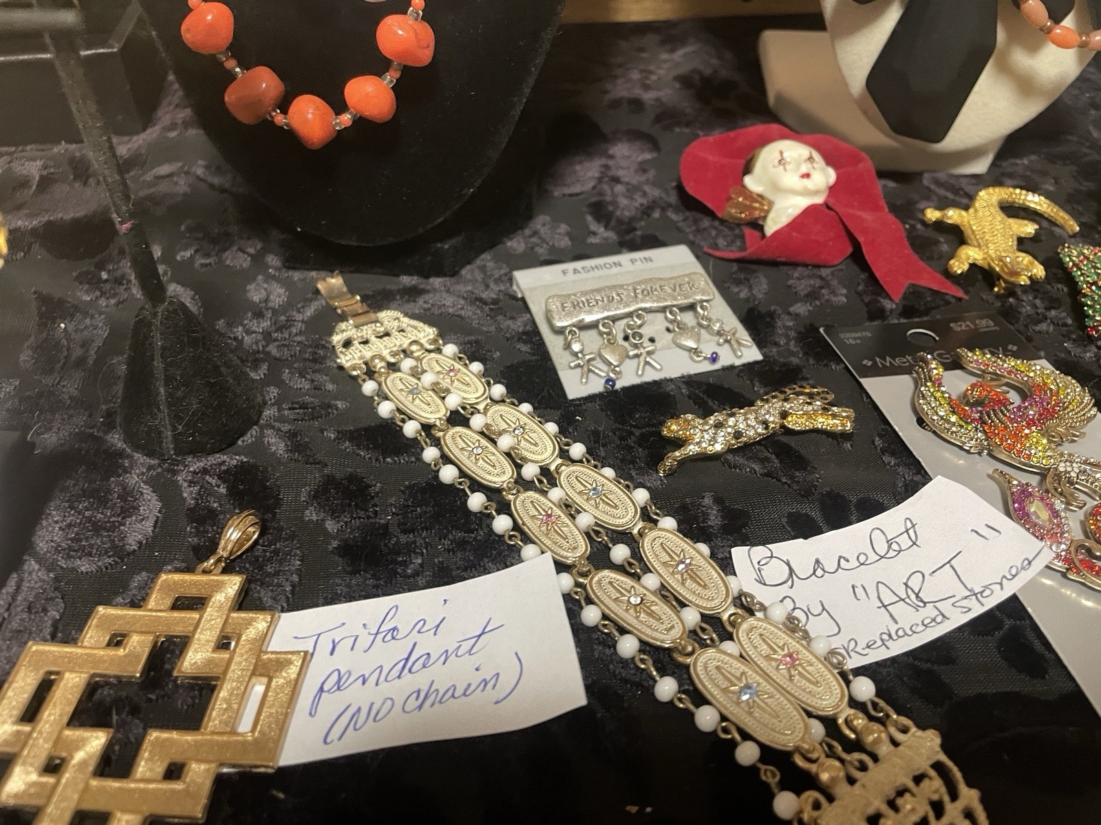 VINTAGE to MCM to MODERN ASSORTED GROUP LOT SOME SIGNED -JEWELRY!! MUST SEE!