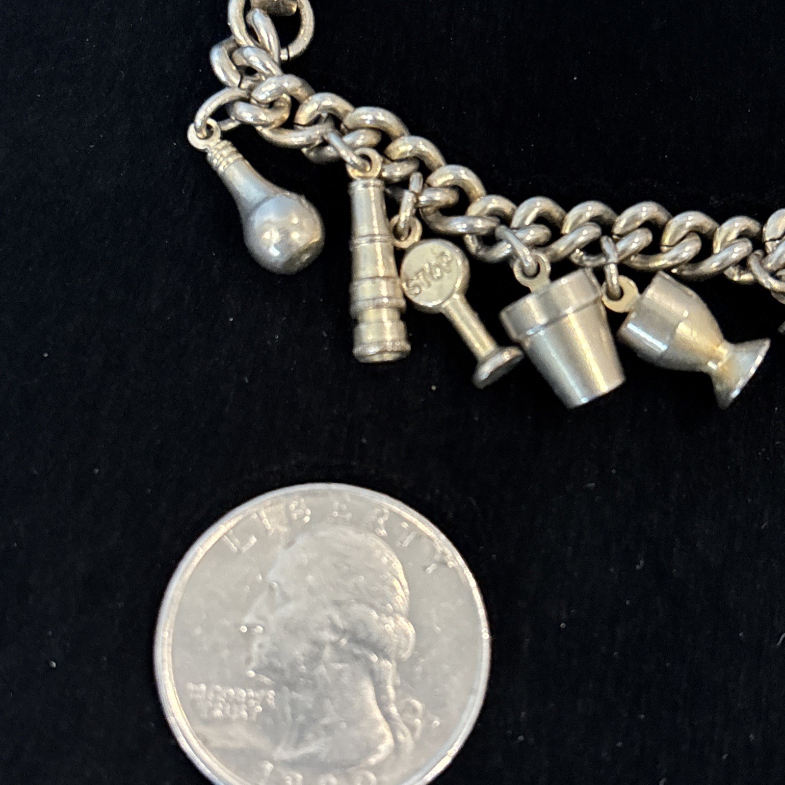Vintage Signed Enco Silver Tone 15 Charm 6 3/4″ Bracelet Costume Jewelry 1960s