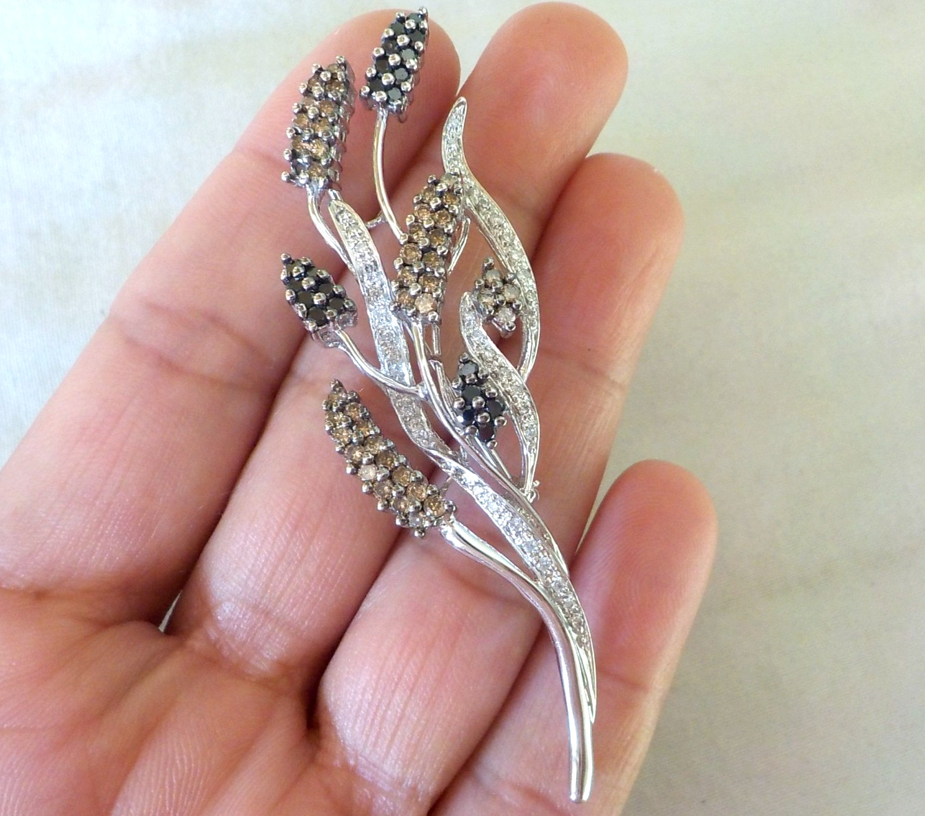 Estate 14K White Gold Bouquet Cluster Diamond Brooch -10.8 gms, 2.65 in, 1.52 ct