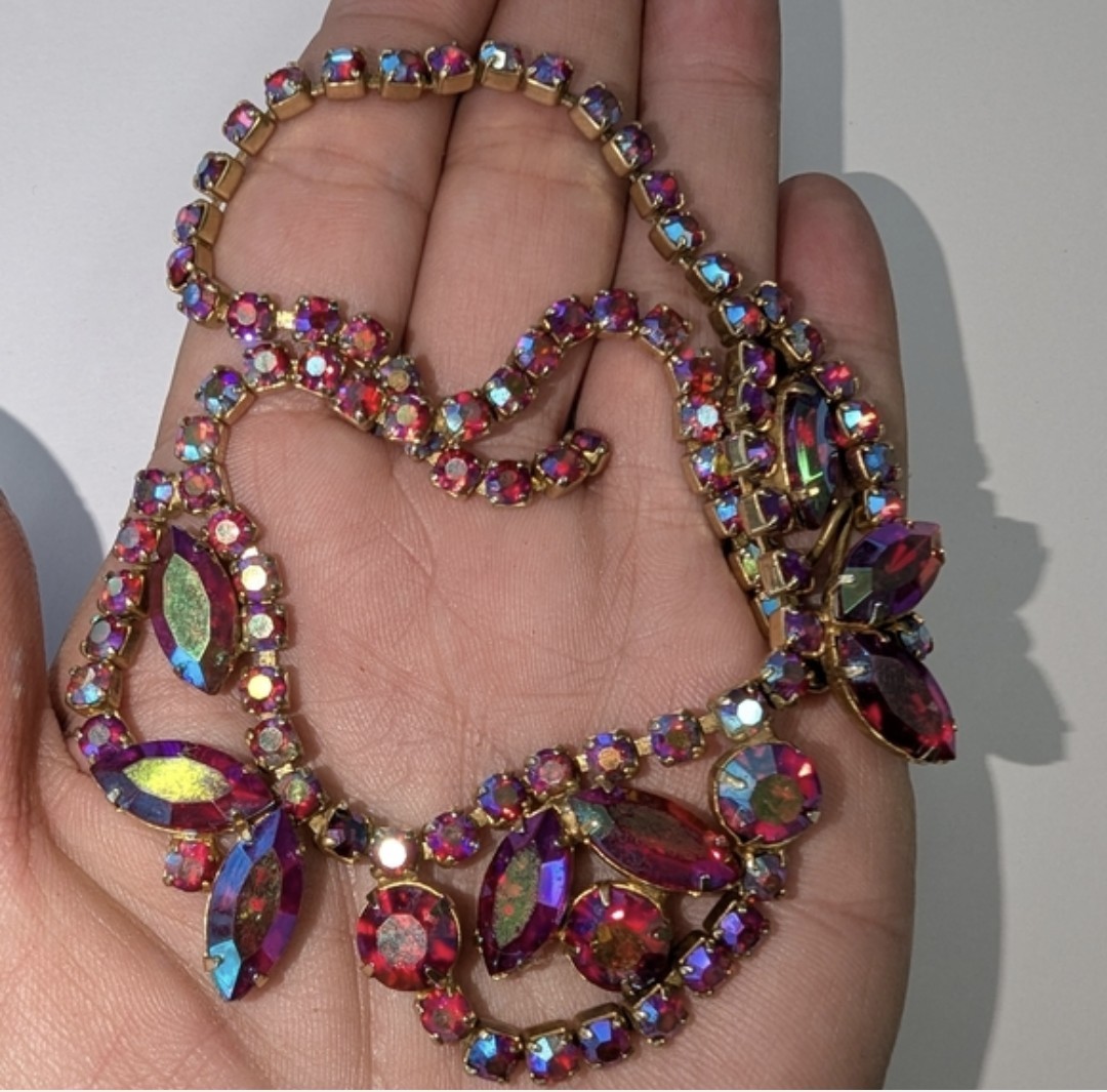 Red Aurora Borealis AB Crystal Collar Necklace Vintage Old Hollywood Glitzy
