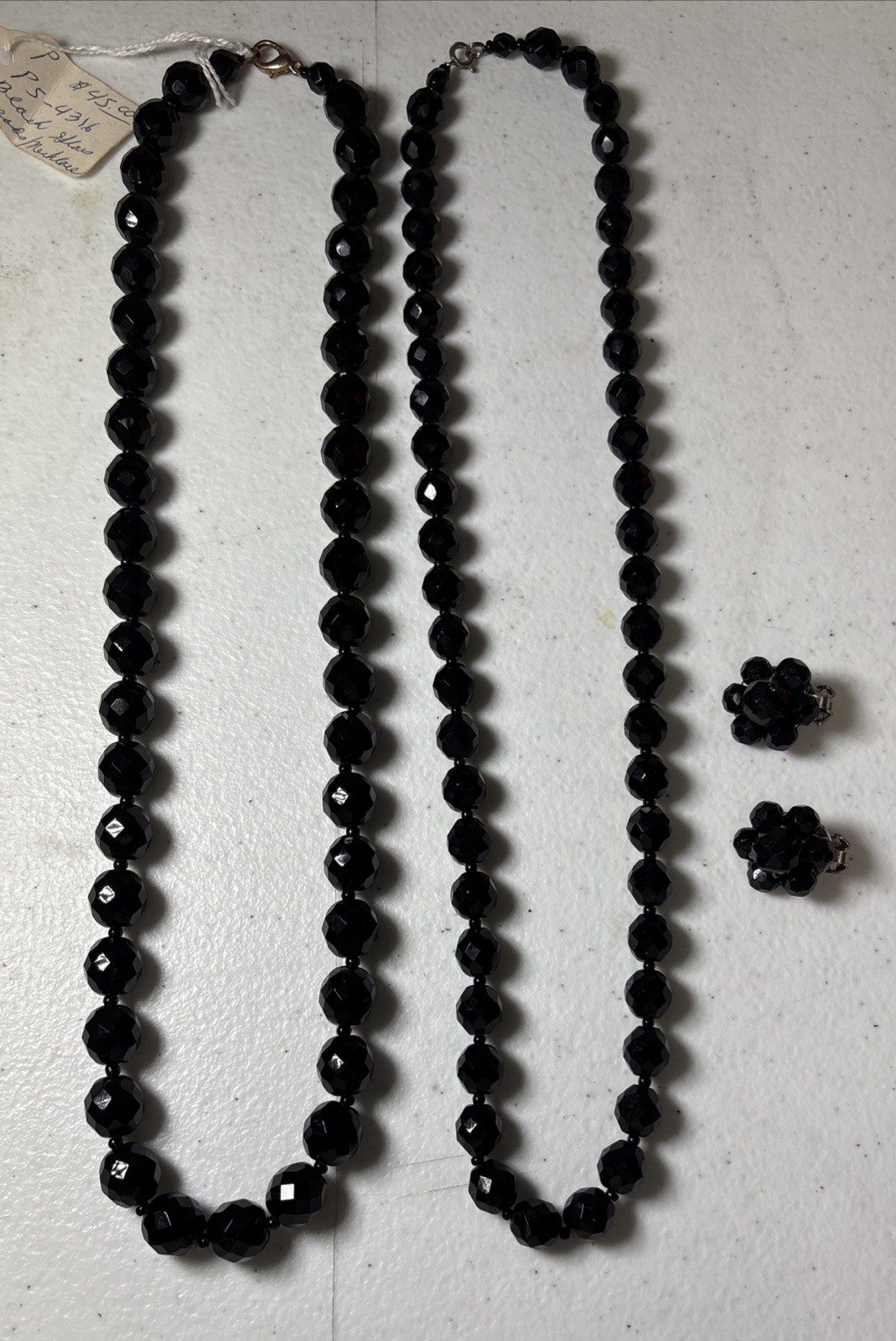 VINTAGE BLACK FACETED GLASS NECKLACE CLIP GLASS EARRINGS SET ESTATE 50’s 60’s