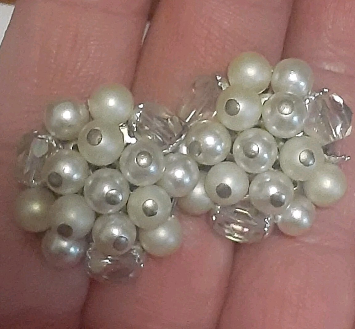 Vintage faux pearl & glass bead cluster round clip on earrings