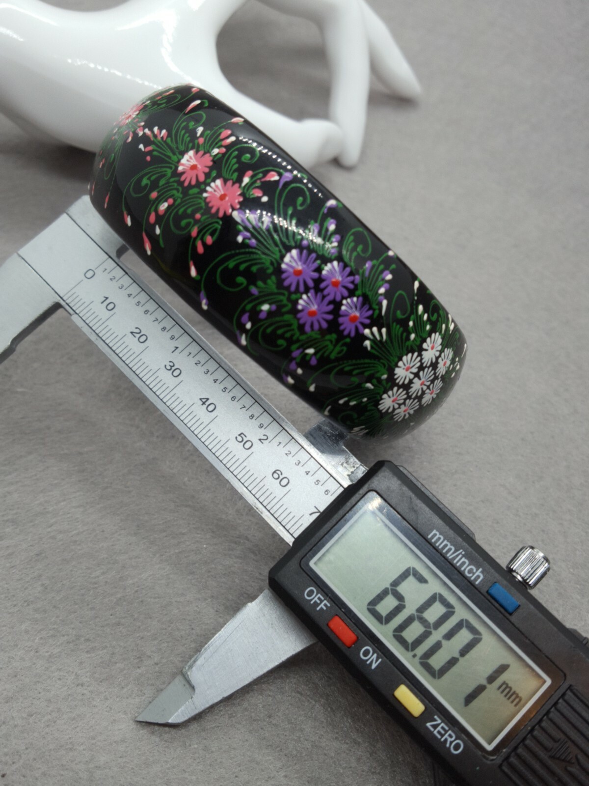 Vintage white purple green Floral Wood Painted 8.6″ Cuff Bracelet 2179