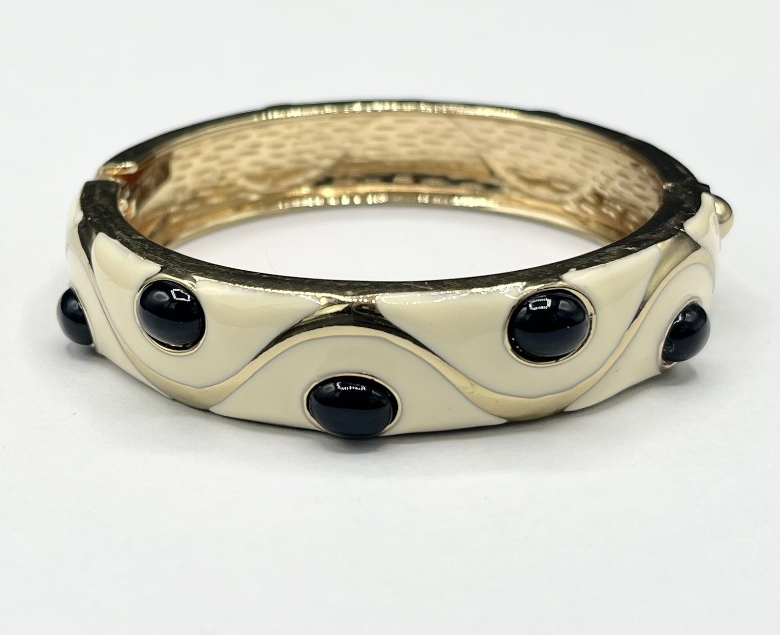 1980’s Enameled Bracelet Costume Jewelry Ivory Black Gold Tone Bangle Clamper 3”