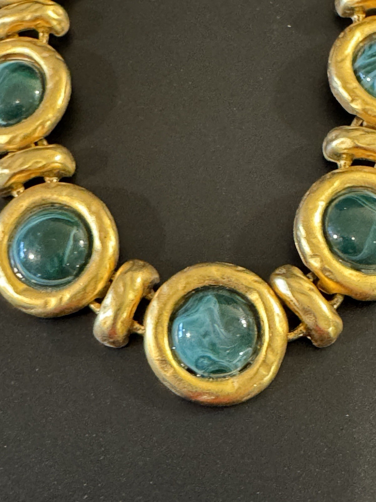 Vintage 16” Green Glass Cabochons Gold Tone Necklace
