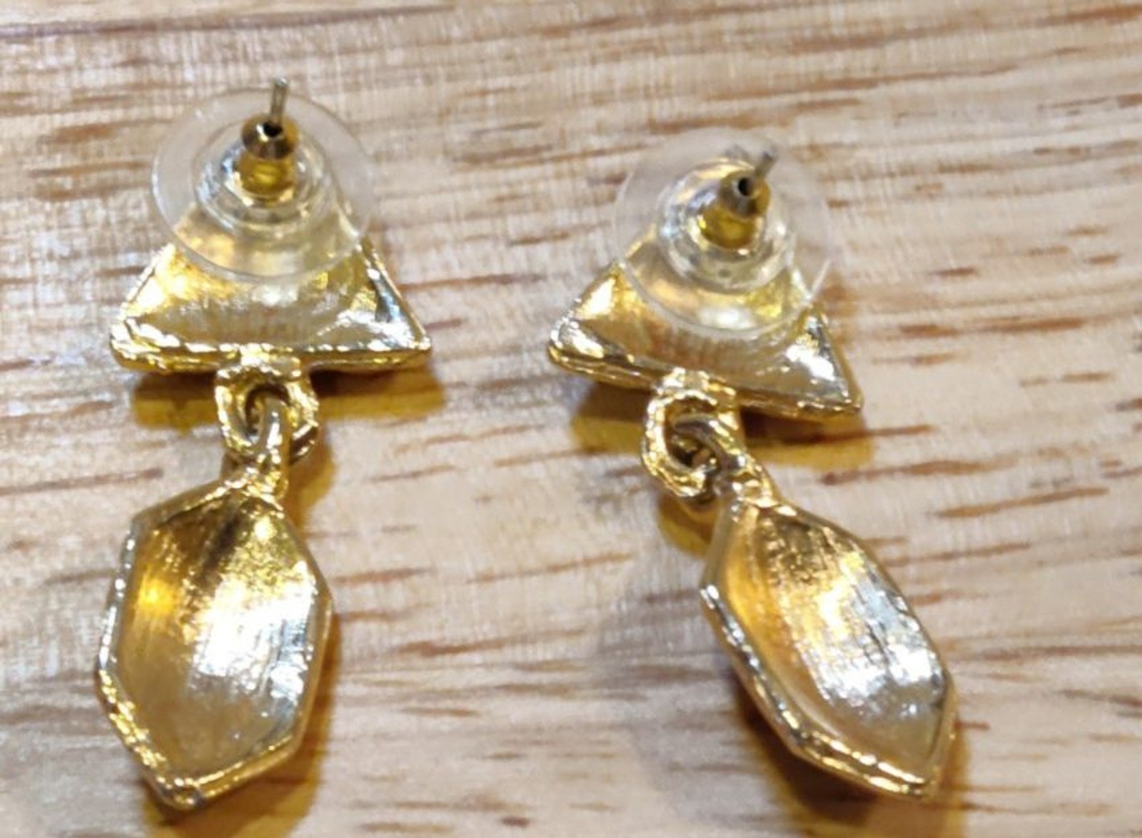 Vintage Enameled Stud Dangle Earrings Peach Light Brown Gold Tone Retro Pretty