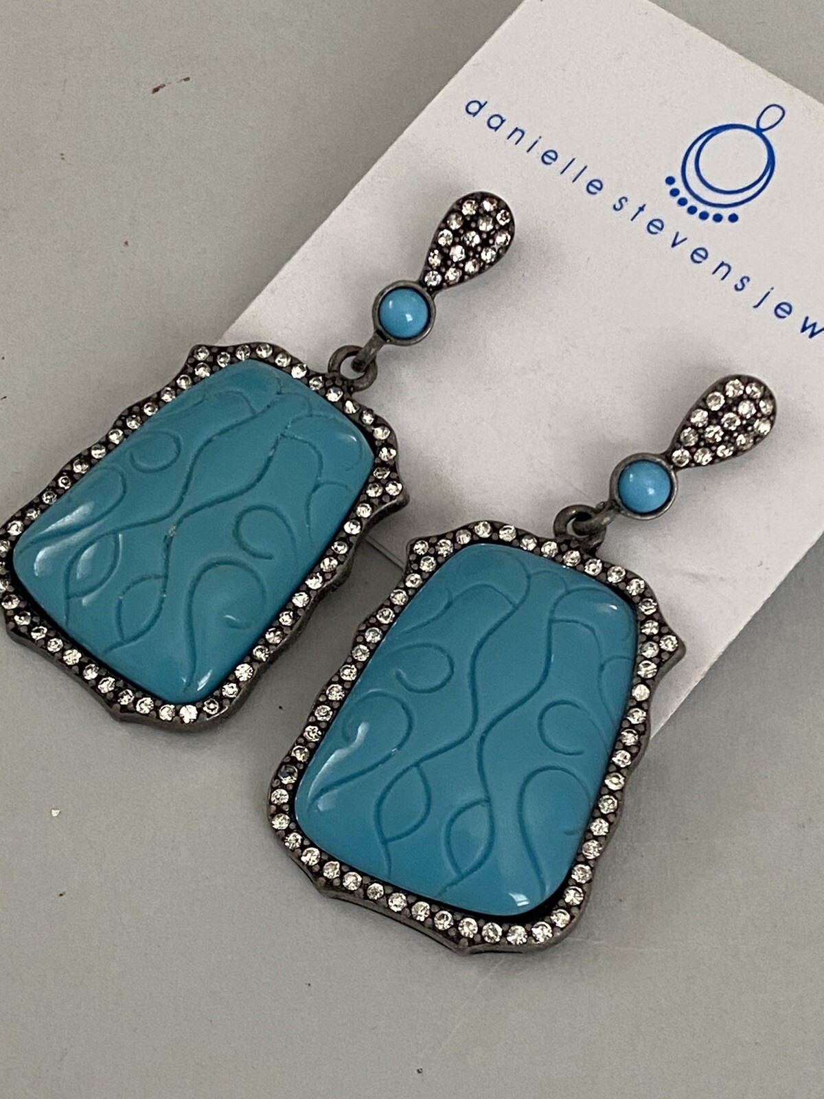 New Danielle Stevens Rhinestone Molded Turquoise Drop Dangle Post Earrings