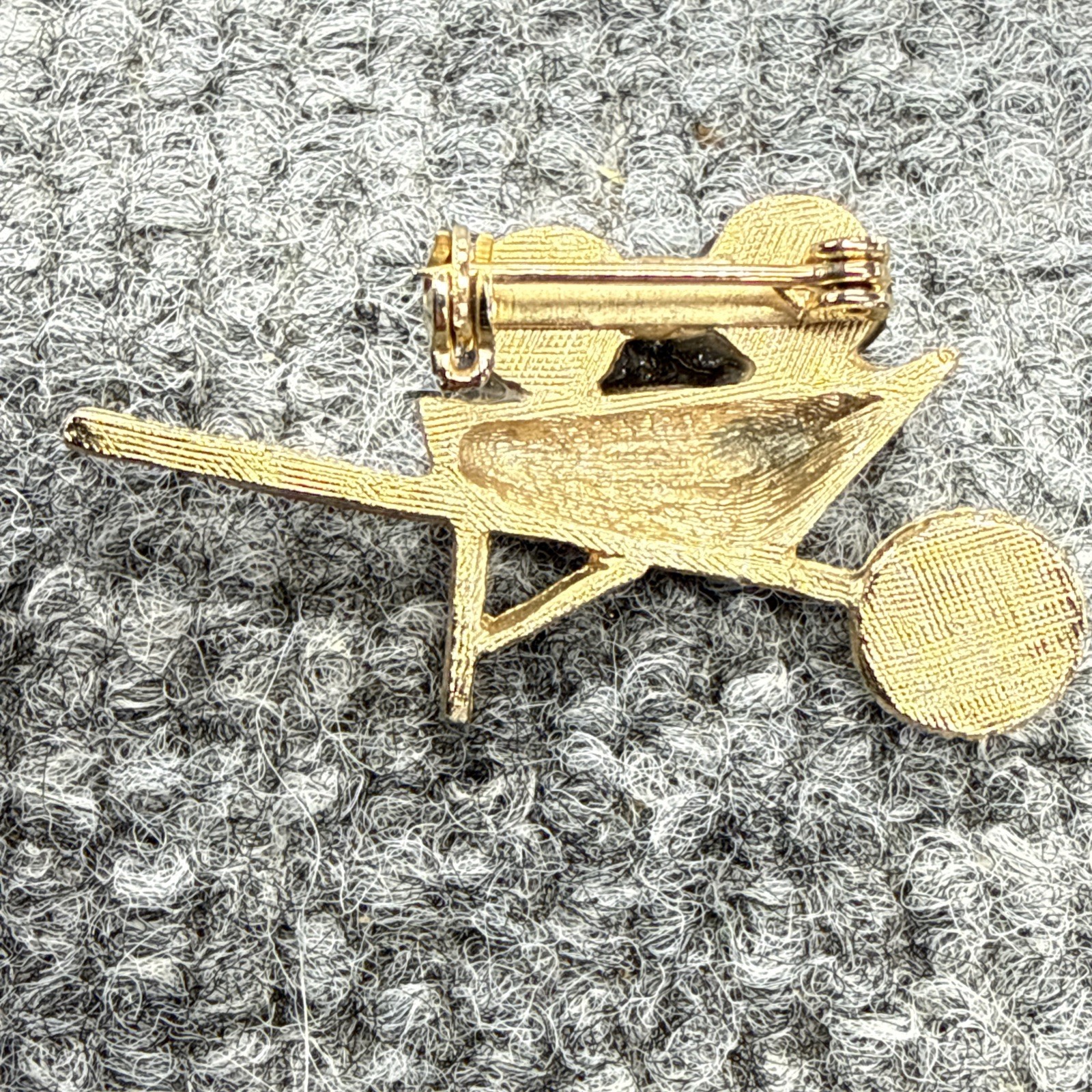 Vintage Tiny Coal in Wheelbarrow Brooch Pin Novelty Jewelry
