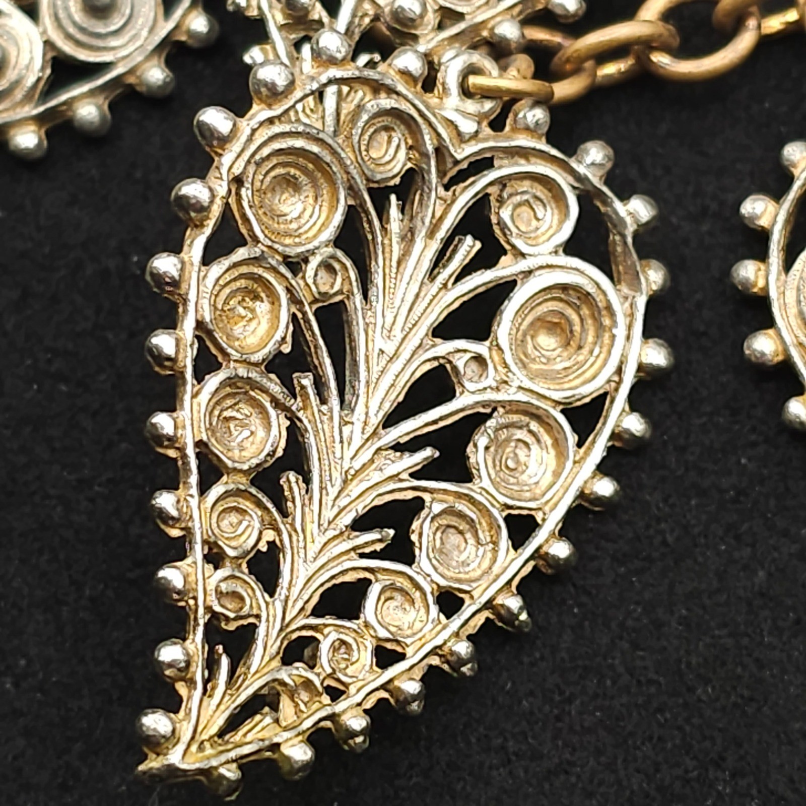 Vintage Filigree Dangle Leaf Brooch Statement Nature Gold & Silver Tone Ornate