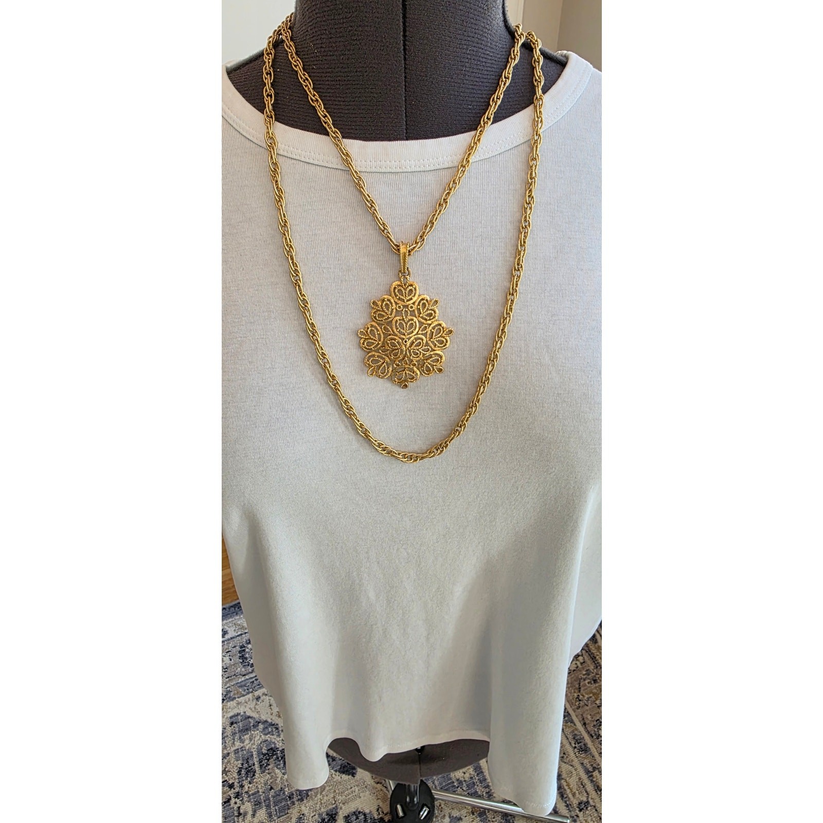 Crown Trifari Signed Vintage Double Strand Filigree Pendent Necklace*