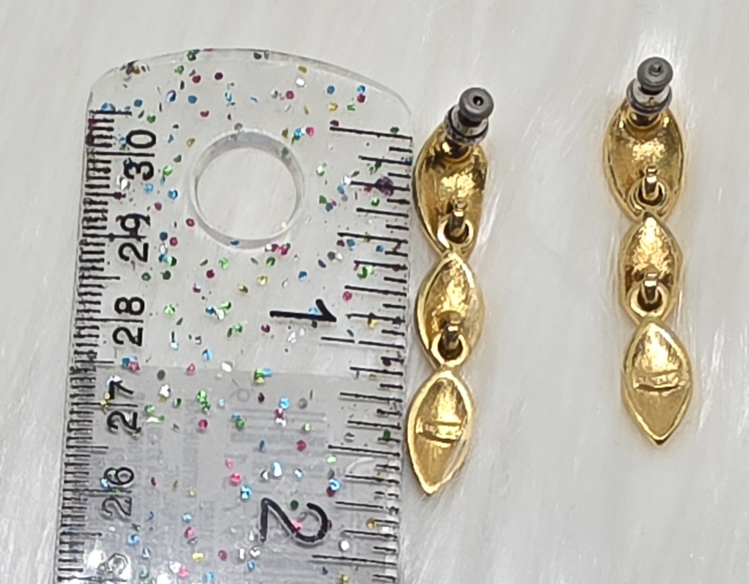 Napier Cream Ivory & Gold Tone Dangeling Elegent Fashion Earrings