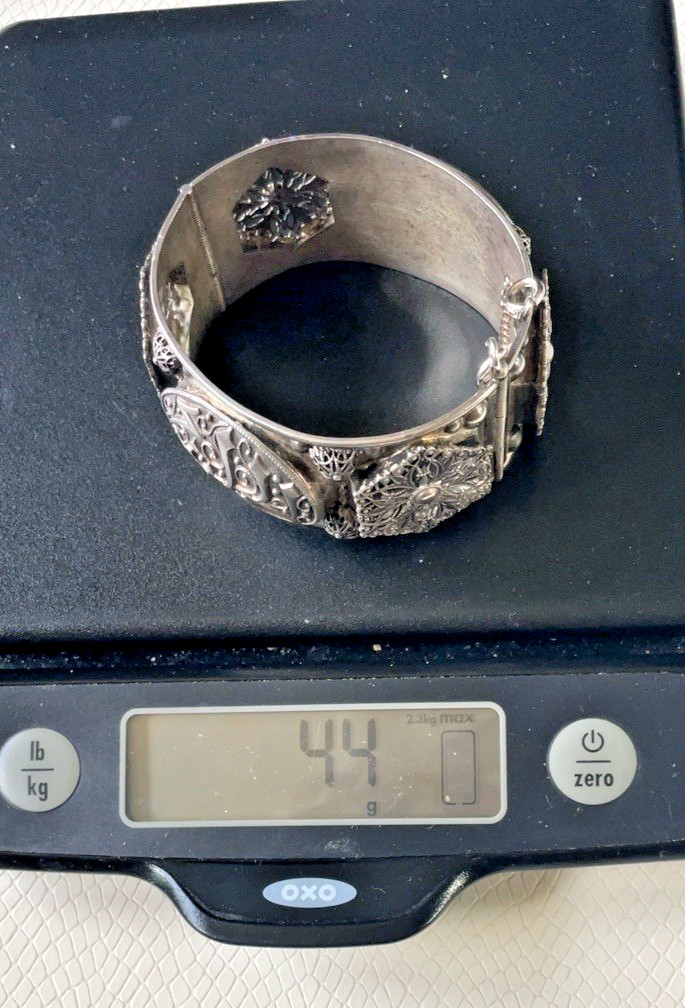 Vintage Sterling (925) Filigree Hinged Bangle Bracelet Moorish Arabesque 44g