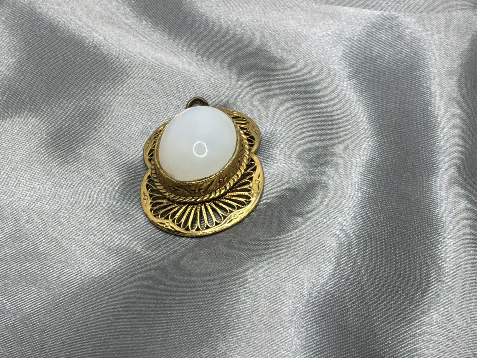 Vintage TACOA Pendant Opalescent Cabochon Stone Gold Tone Filigree Signed READ!