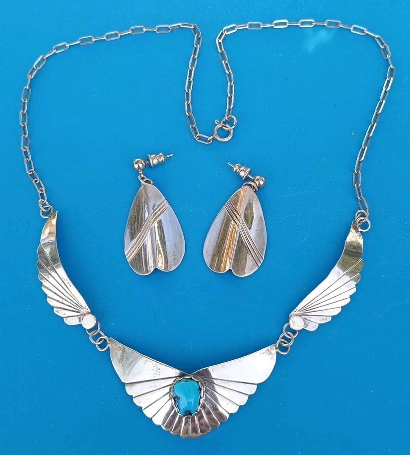 TURQUOISE NAVAJO STERLING SILVER FEATHER NECKLACE & EARRINGS