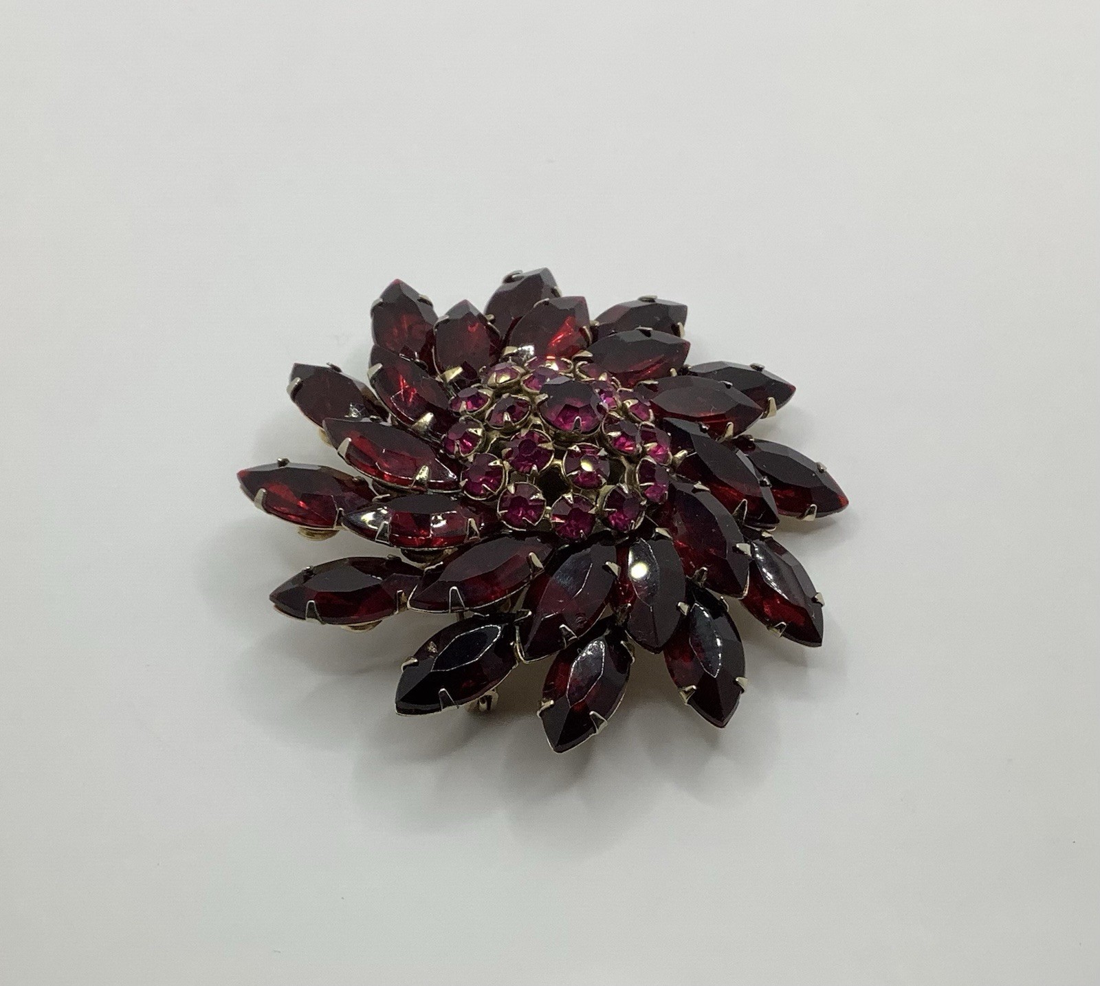 Vintage Gold Tone Riveted Fuchsia & Red Navette Rhinestone Swirl Flower Brooch