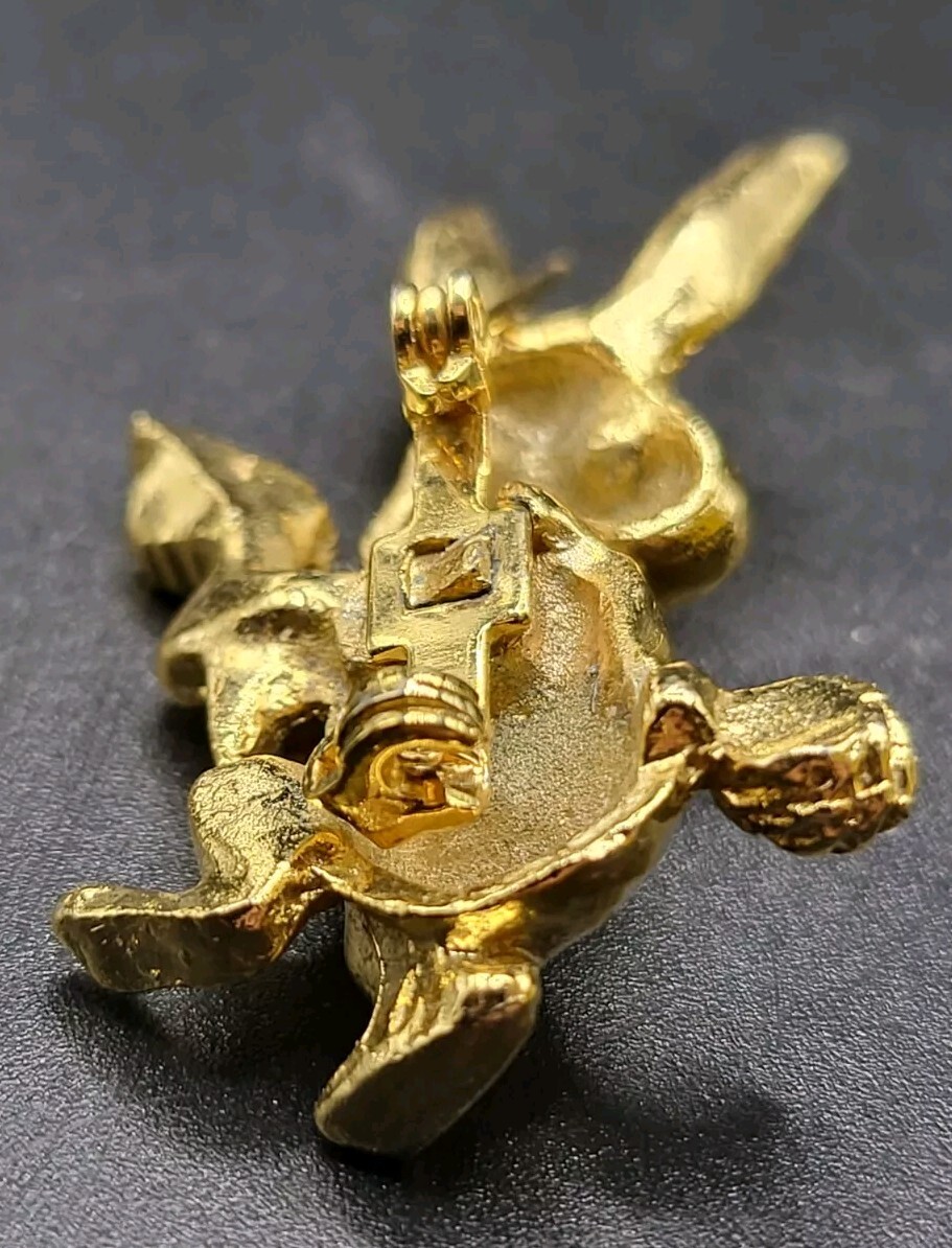 Vintage Gold Tone Bunny Rabbit Holding Carrot Enamel Brooch Pin