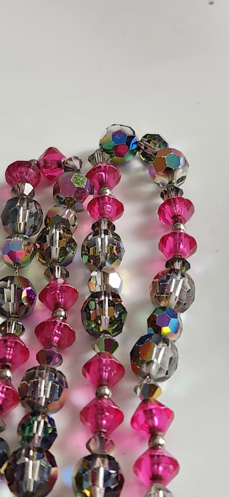 Vintage AB Pink Gunmetal Faceted 26″ Silvertone Glass And Acrylic Necklace