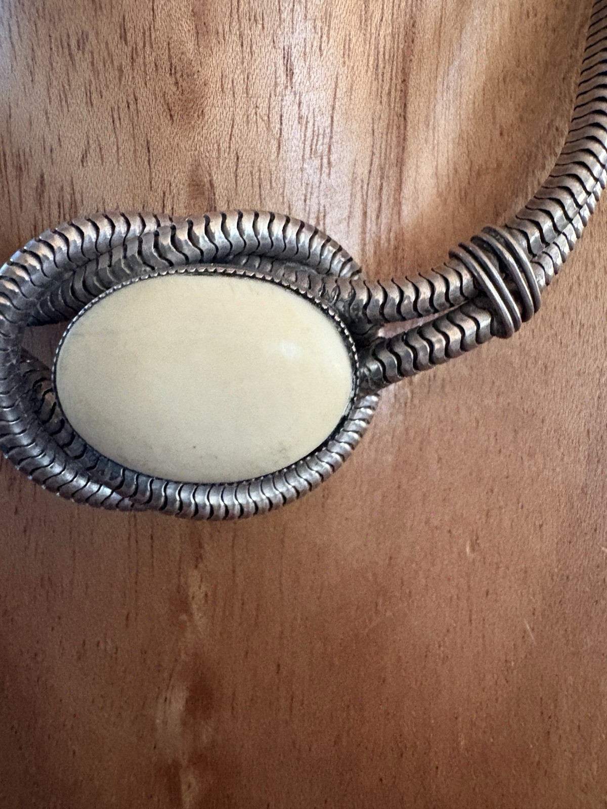 VTG Heavy Choker Necklace Bovine Bone Silvertone Double Serpentine Chain 1970s
