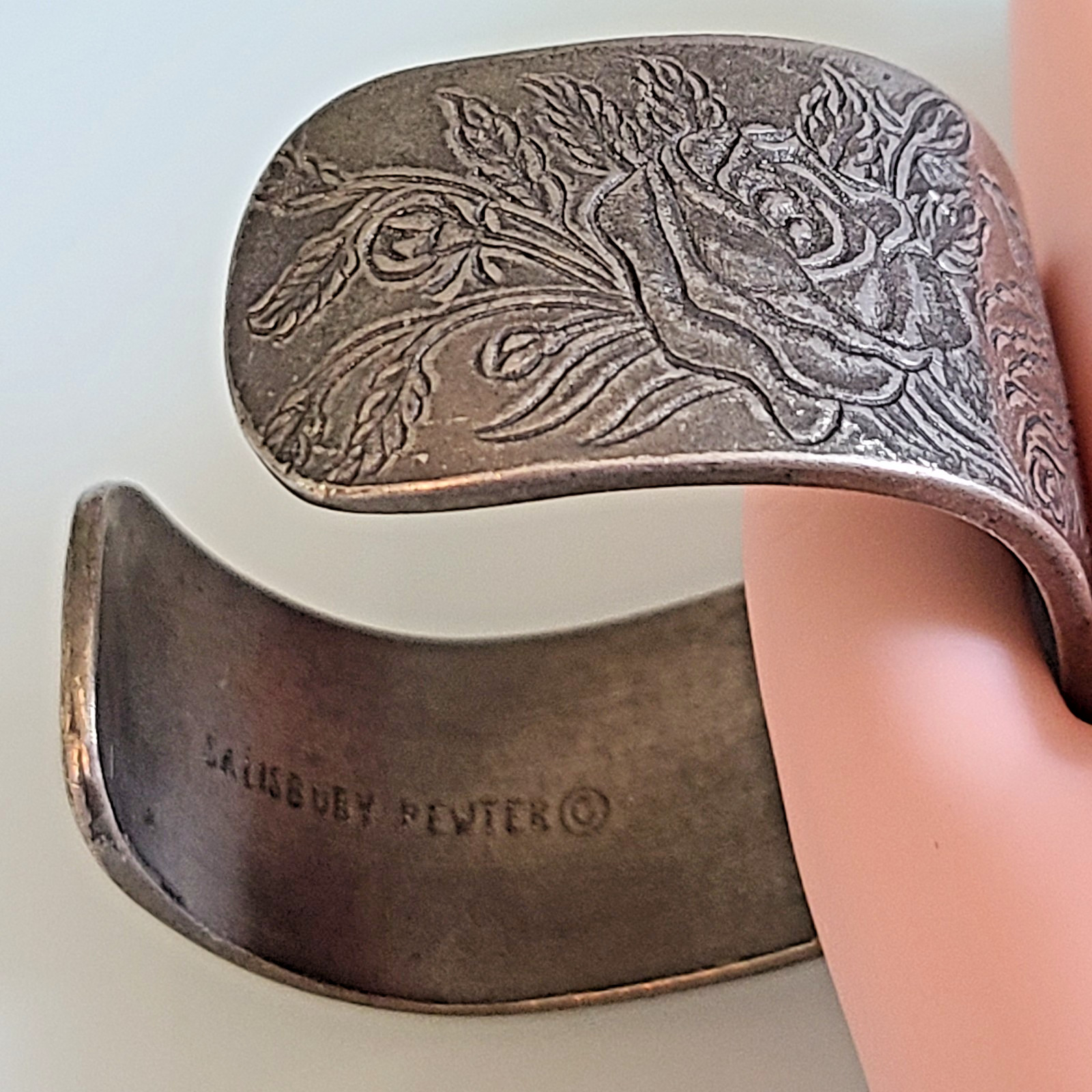 Vintage SALISBURY PEWTER CUFF BRACELET Flower of the Month JUNE ROSES BEAUTIFUL