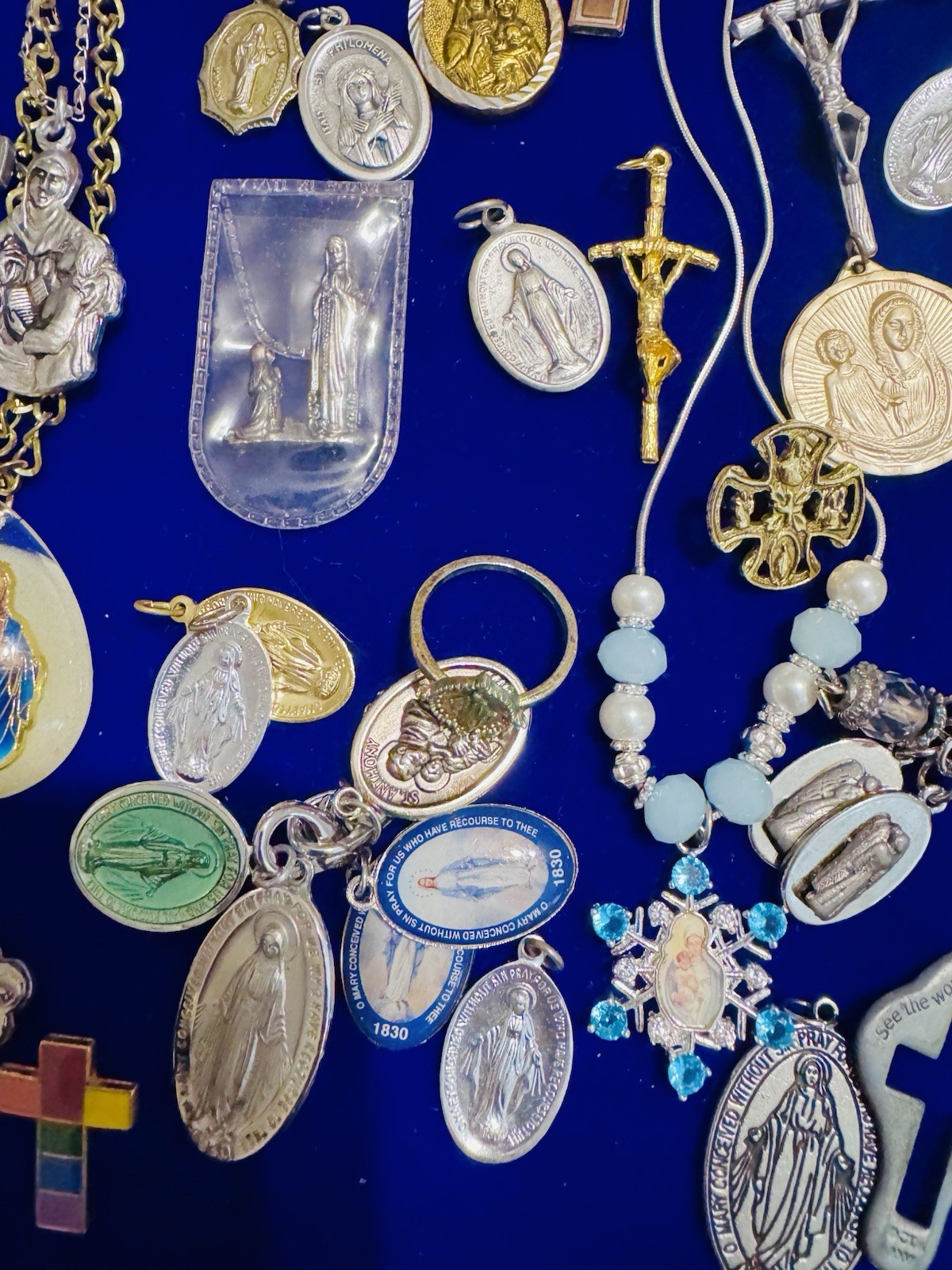 Vintage Modern Religious Cross Necklace Jewelry Lot 120+ Italy Germany Bethlehem