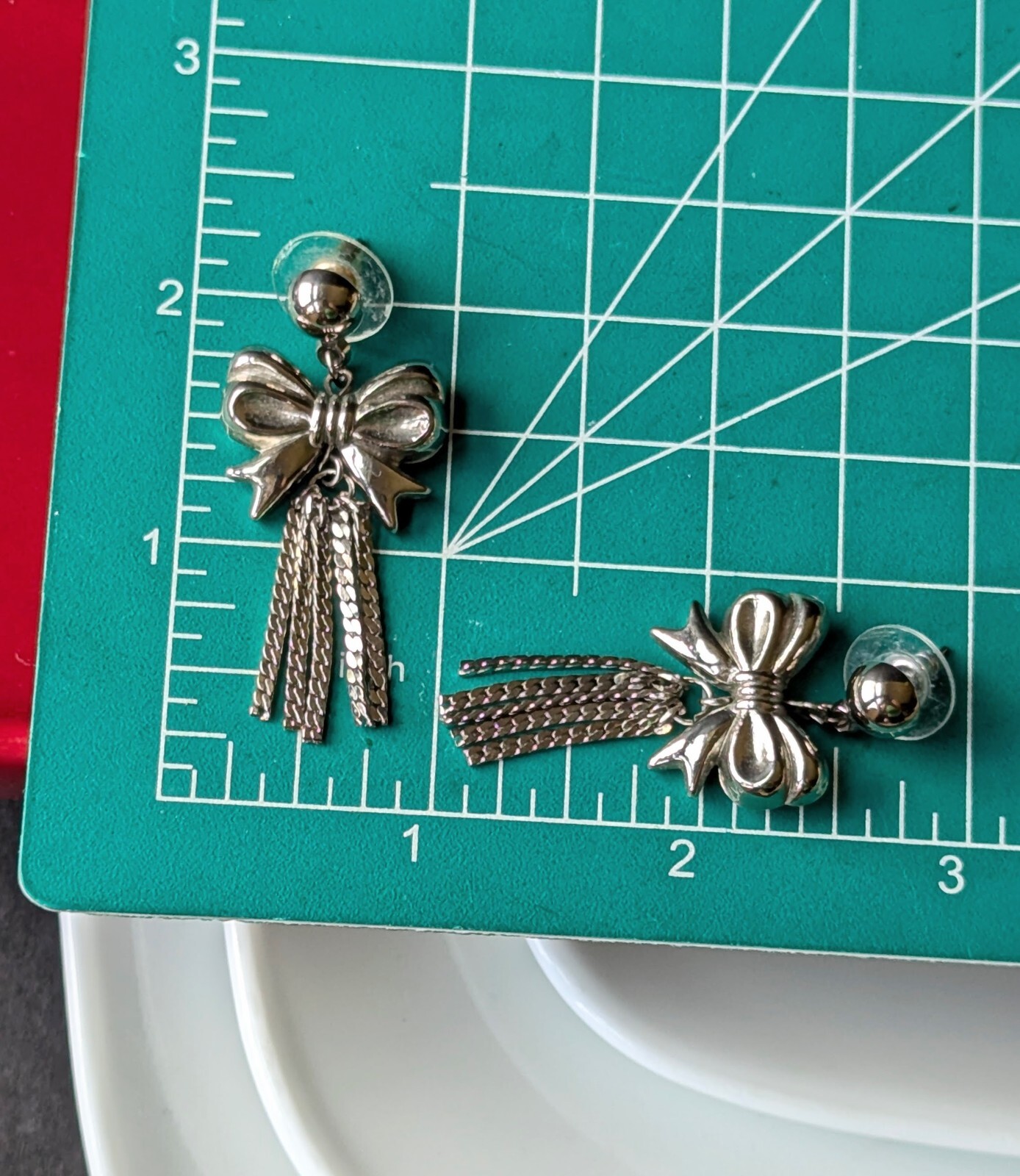 Vintage Silver Tone Ribbon Bow Tie Tassel Chain Charm Drop Stud Dangle Earrings