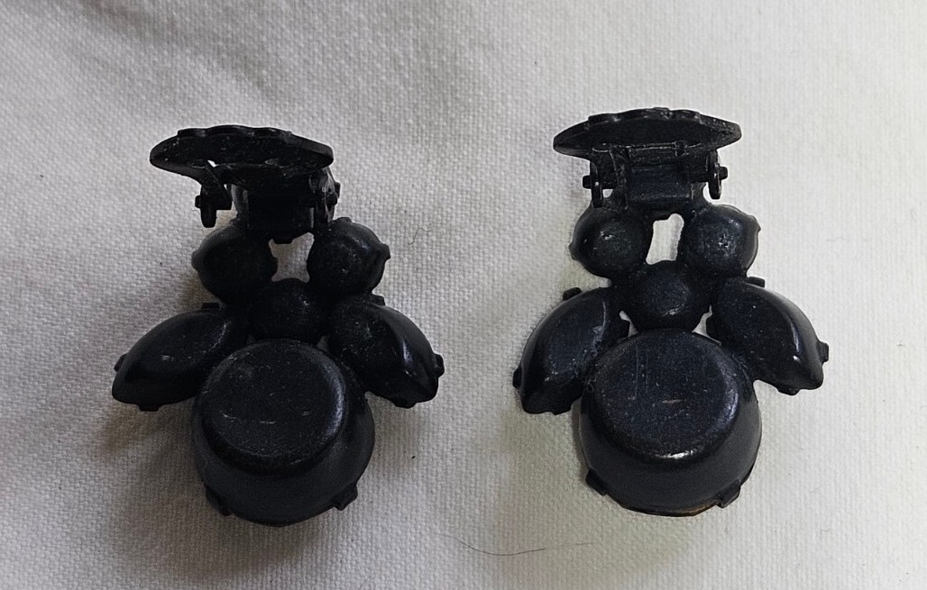 Vintage Blue Marquis Smoky Gray & AB Rhinestones Cluster Clip On Prong Earrings