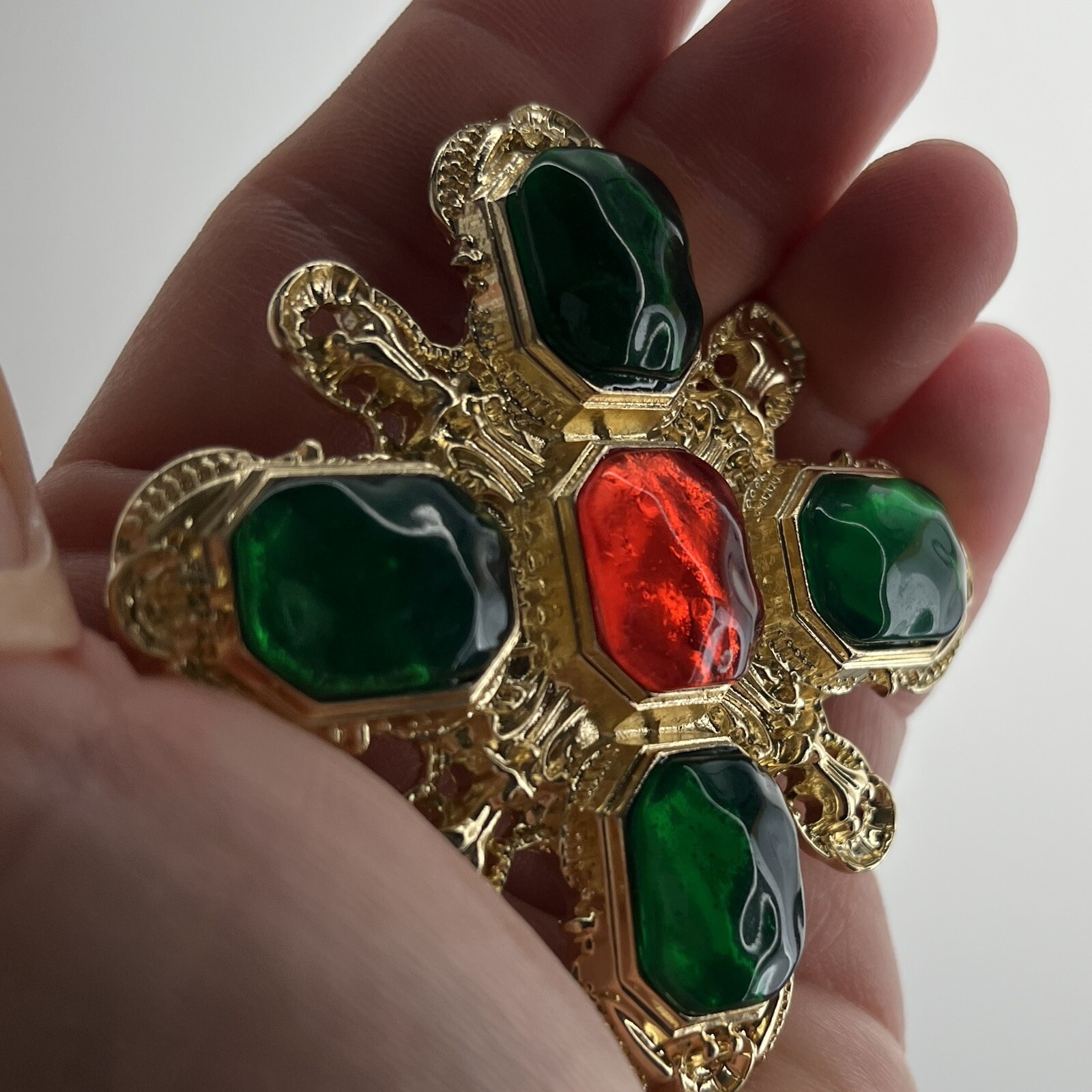 Gripoix Style Poured Resin Maltese Cross Brooch Pin Gold Red Green Ornate