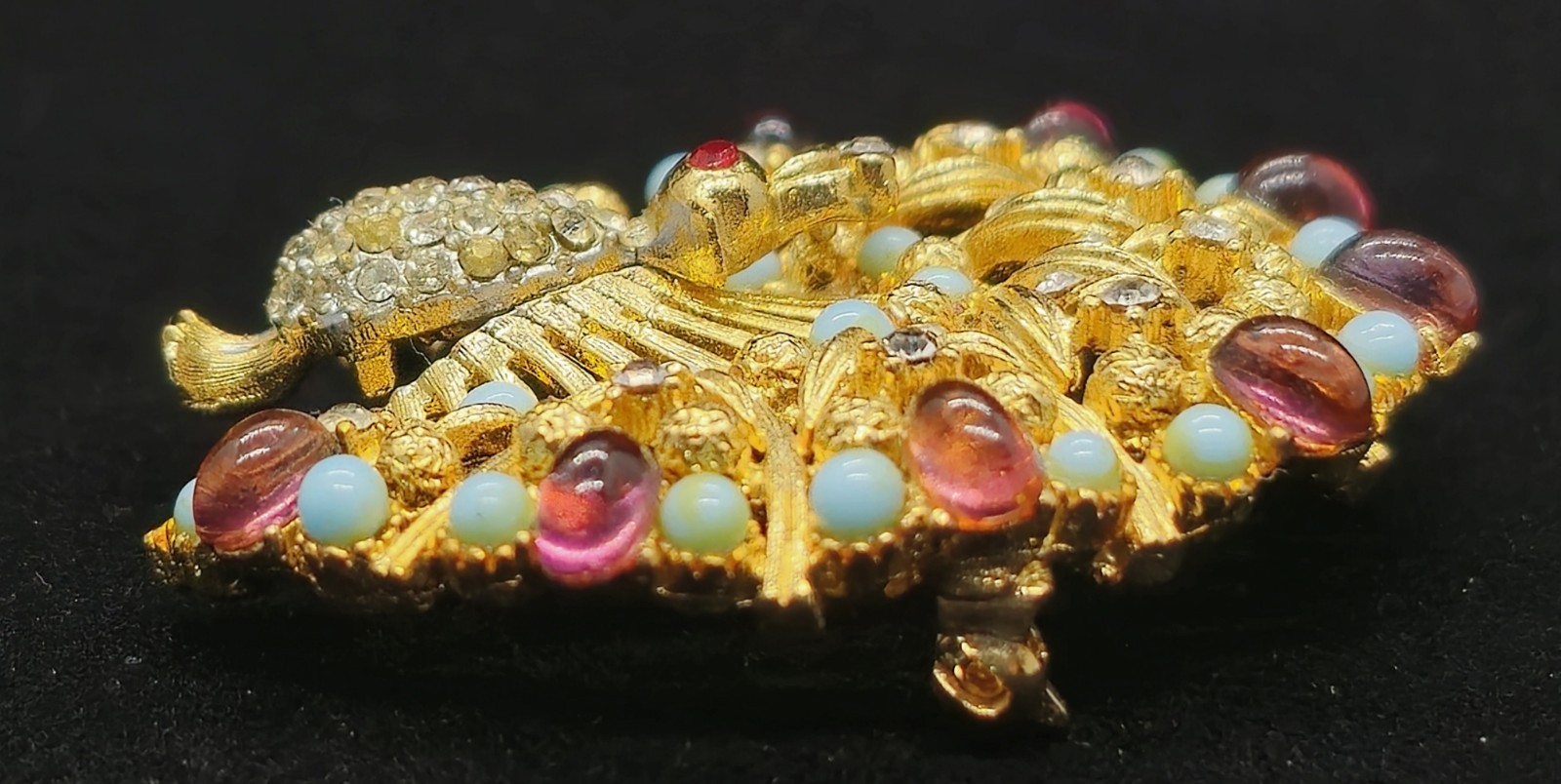 Vtg Signed Lisner Blue Purple Rhinestone Figural Peacock Gold Tone Brooch Pin