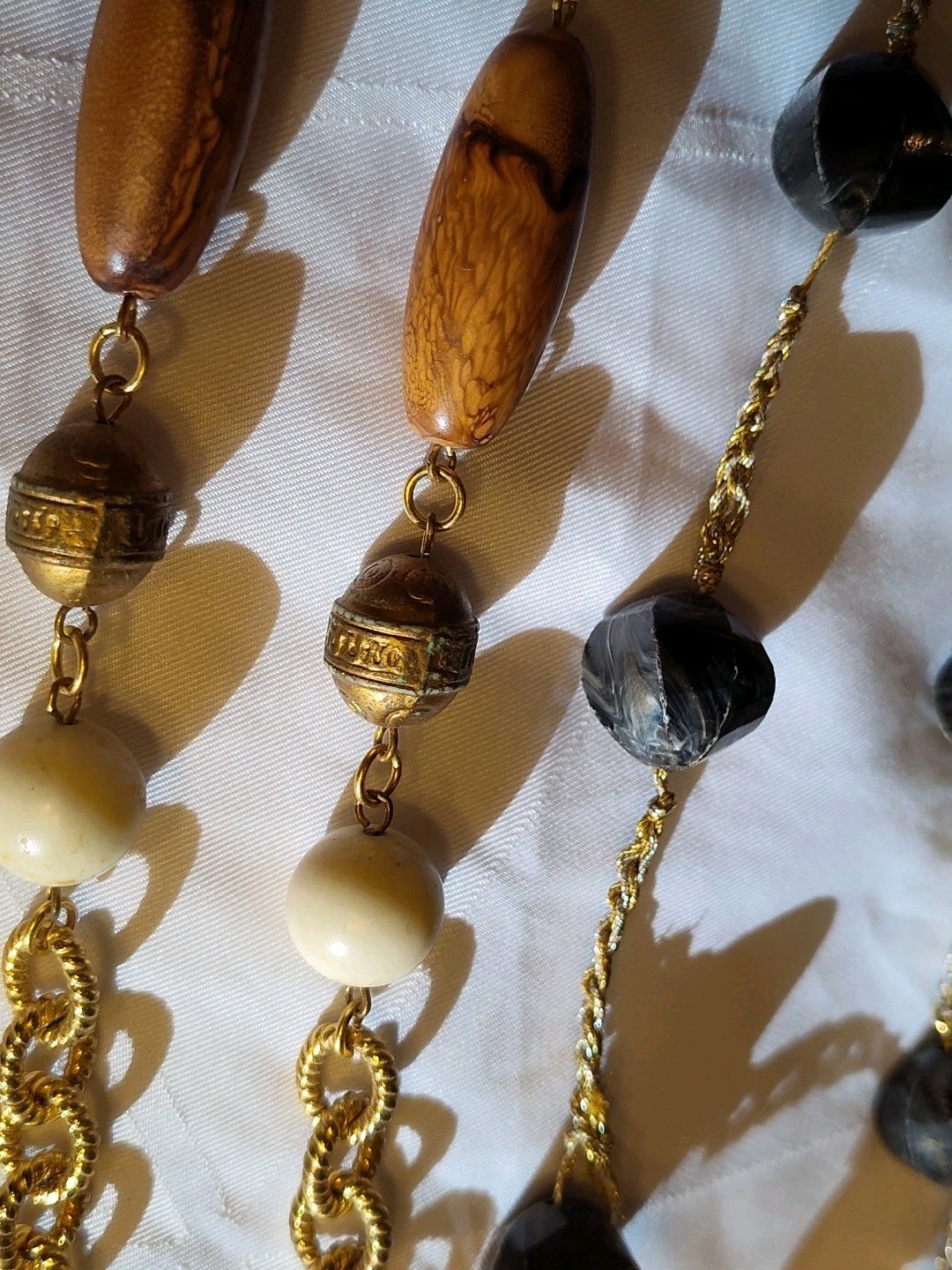 VTG Jewelry Bangle Belt Brooche Necklace Clip-On Earring Earthtones Beads LOT 10