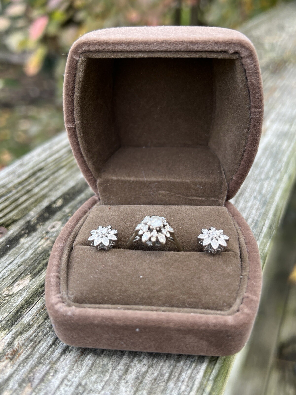 Vintage 14k gold DIAMOND snowflake jewelry set – earrings, ring – great gift!