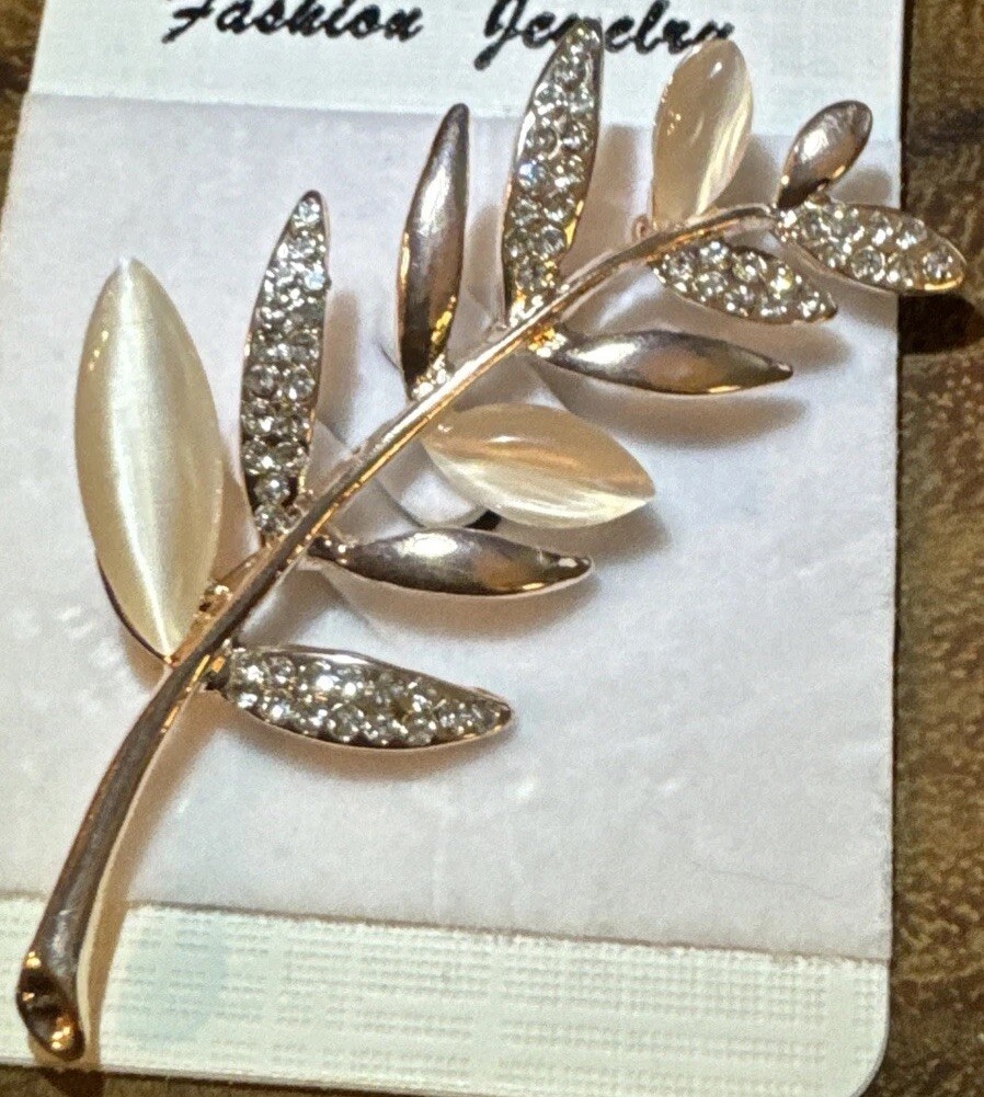Rose Gold Tone 2.5” Brooch Crystal Accent Leaf BNWT Stunning Statement Piece