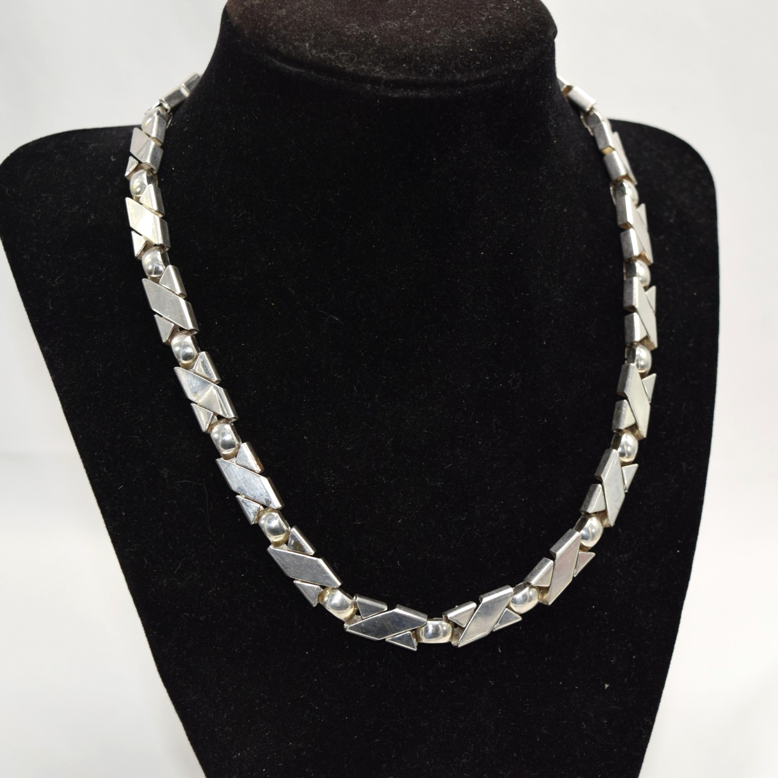 Rare 1971 Henkel Grossé Germany Sterling Silver Modernist Link Necklace-17”, 42g