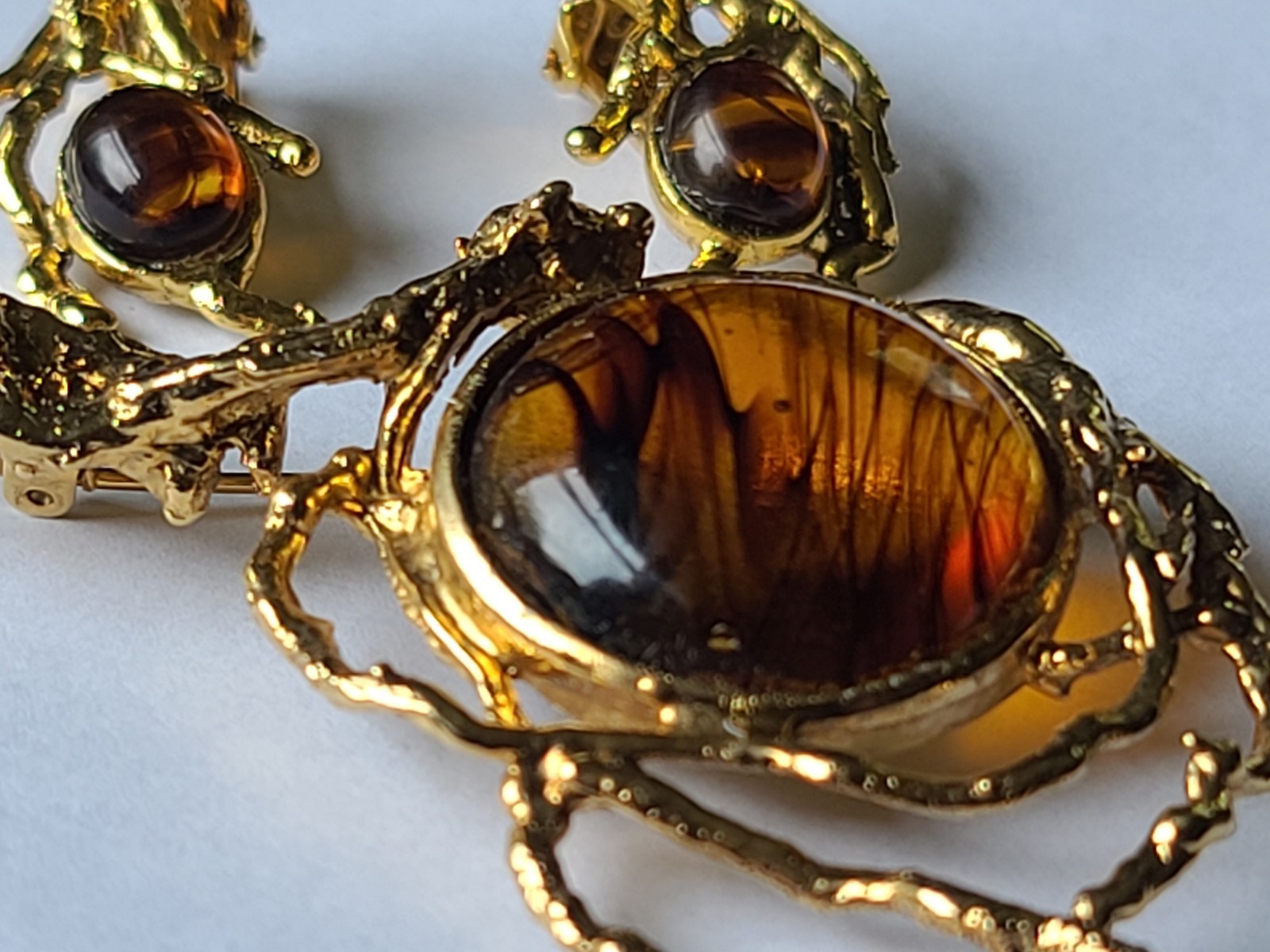 VTG Brutalist Modernist Goldtone Branches Swirl Glass Brooch Pin & Earrings Set