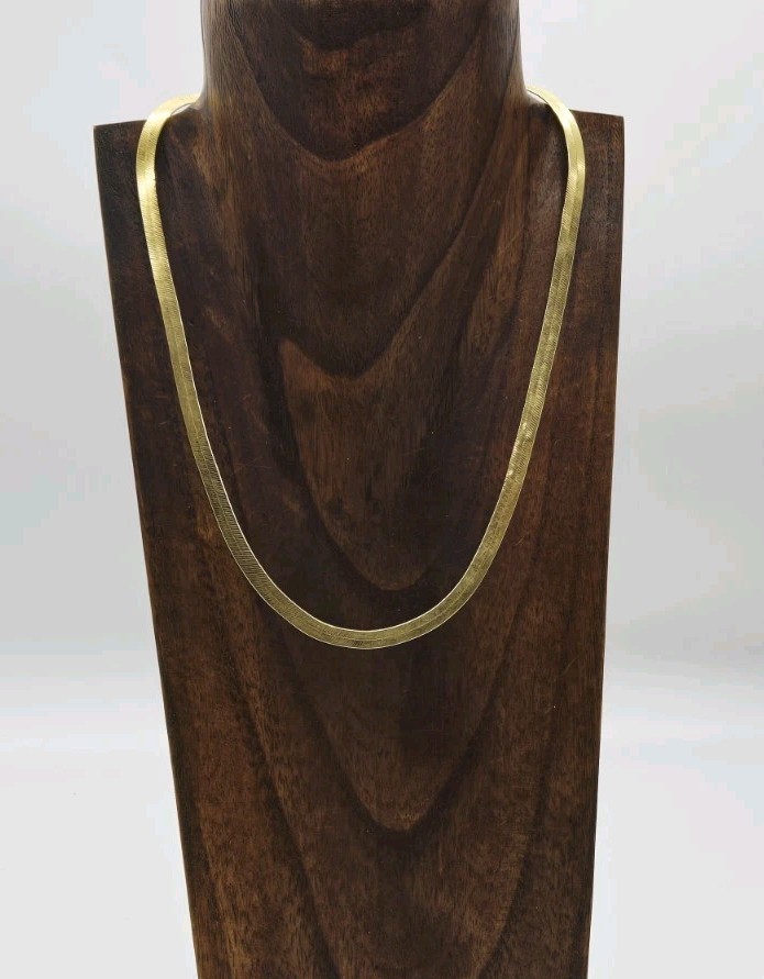 Monet HERRINGBONE Necklace Gold Tone Couture 80’s Style Runway Vintage 17.5 in