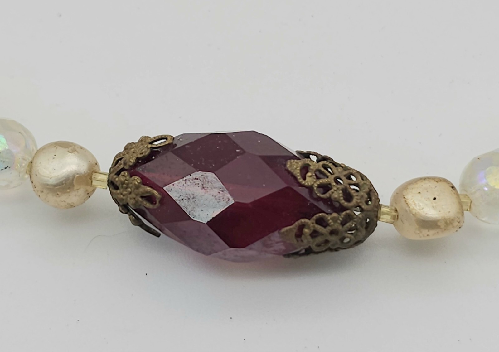Vintage Faux Pearl Faceted Iridescent Red Clear Beaded Necklace 24-in