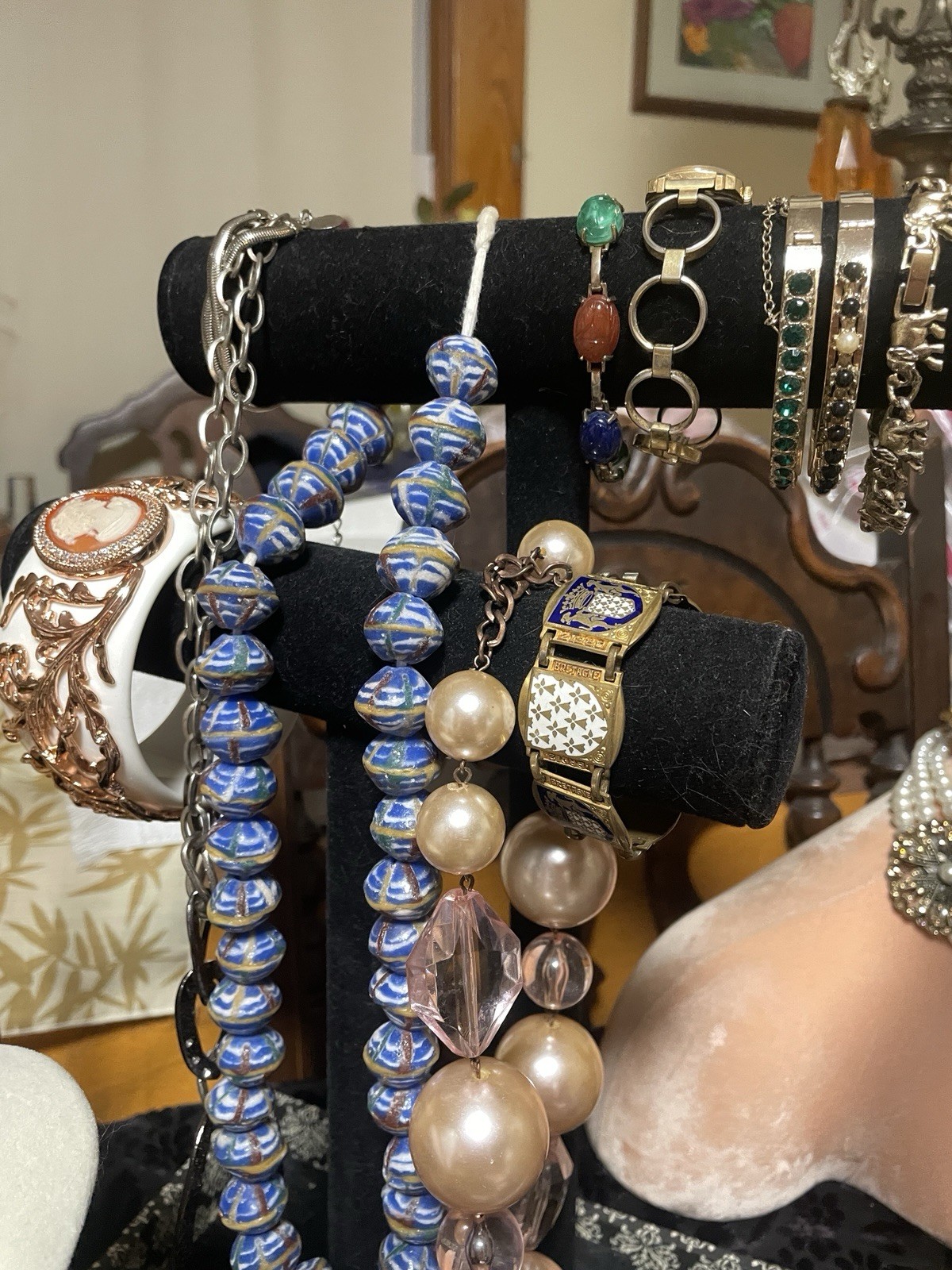 VINTAGE to MCM to MODERN ASSORTED GROUP LOT SOME SIGNED -JEWELRY!! MUST SEE!