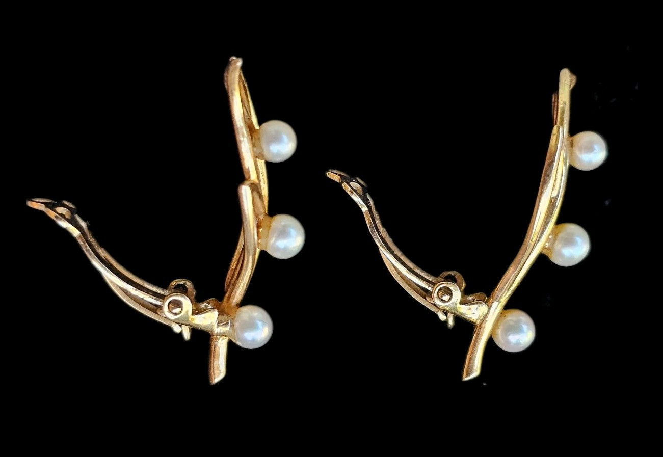 14K Yellow Gold Pearl Clip On Earrings Vintage Leaf Floral Designer 5.3 gm