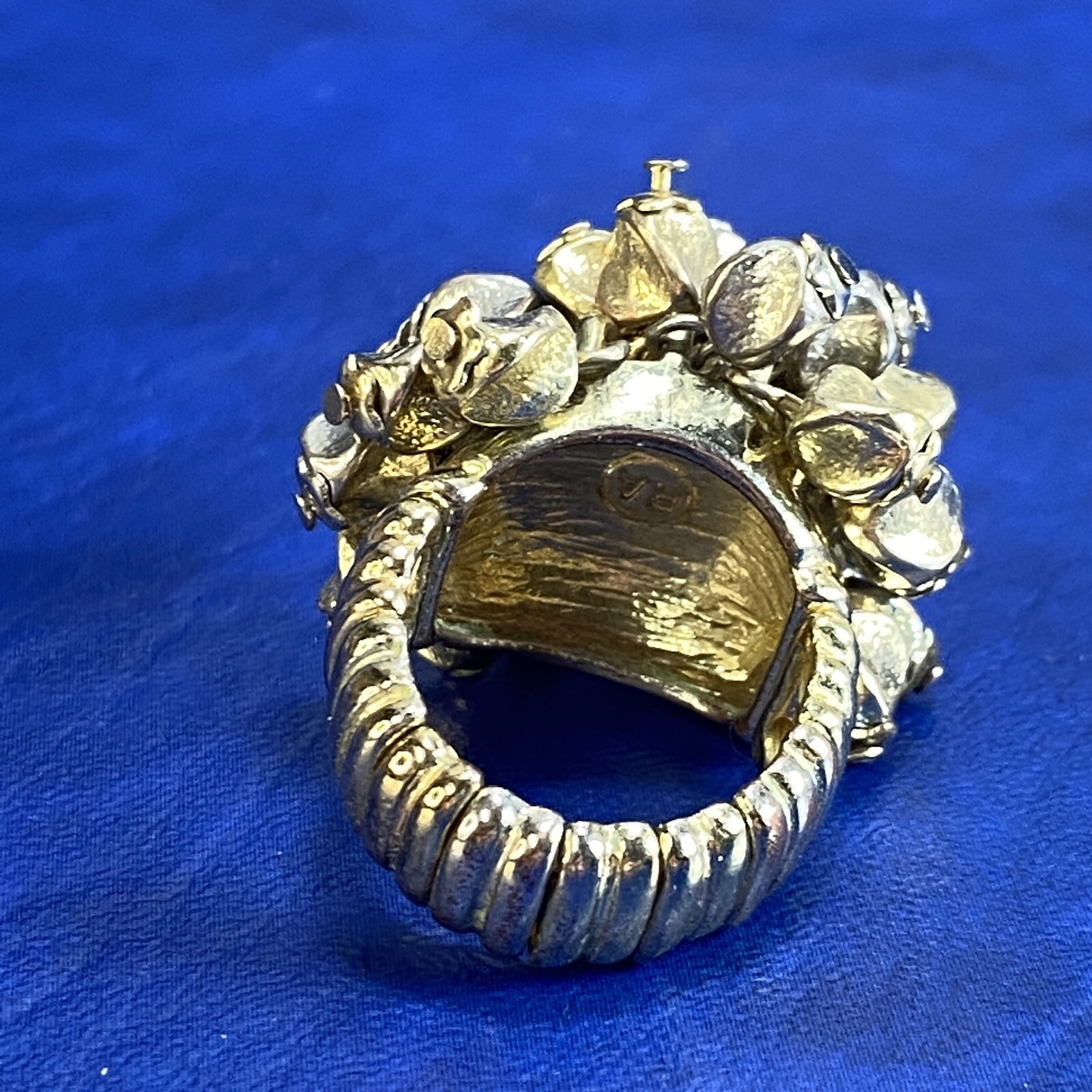 Vtg RA Stretch Band Ring Bold Oversized Metal Jiggly Bling Nugget Chips SZ 7-10