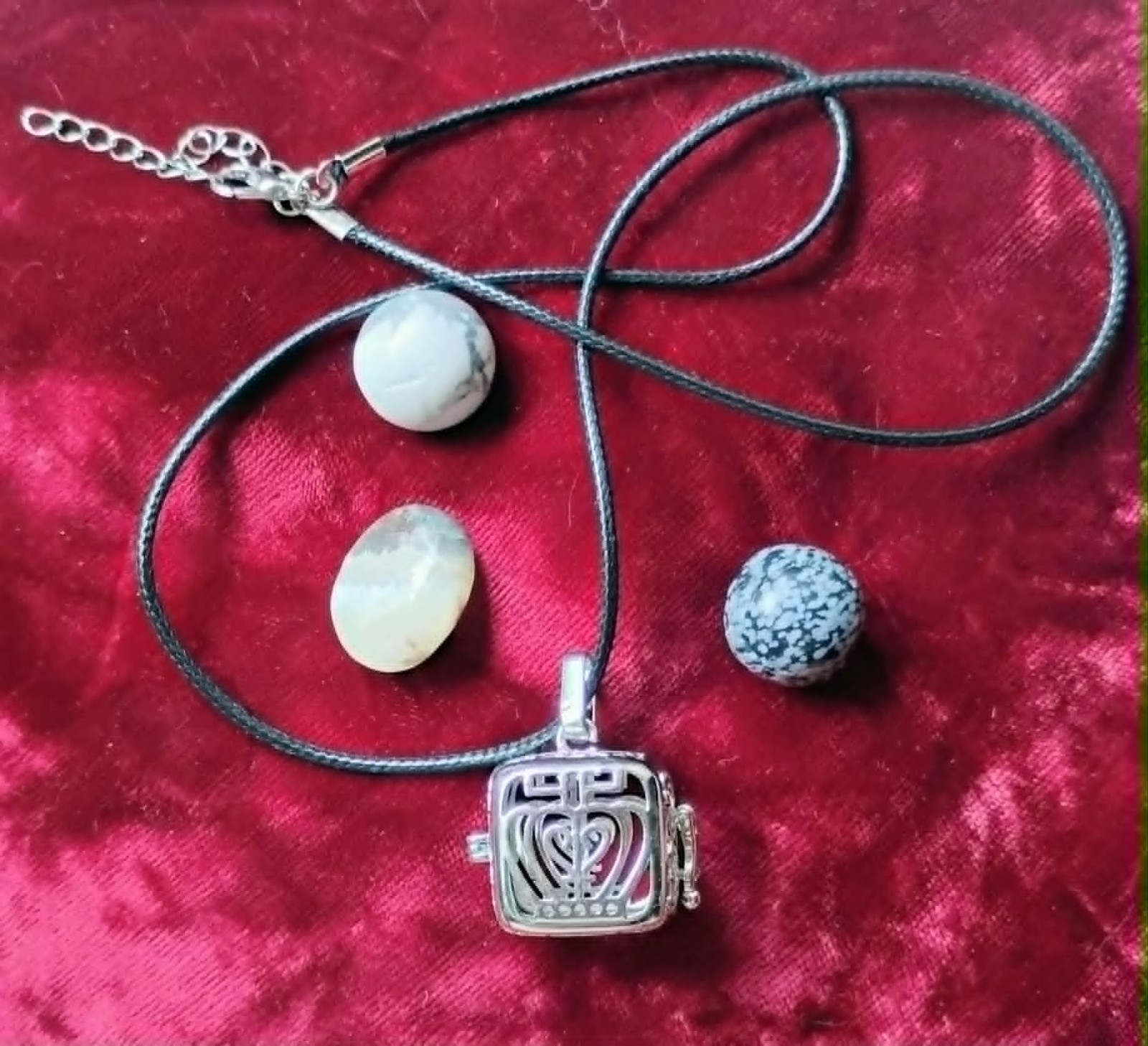 Vintage Aroma Therapy 3/4″ Box Locket Necklace with 3 stones 18″-20″ adjustable