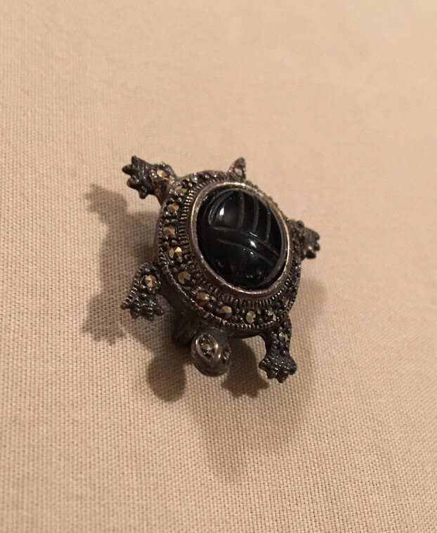 Costume Jewelry – Turtle Pin with Stone, & Great Detail – Safety-clasp Sharp Pin