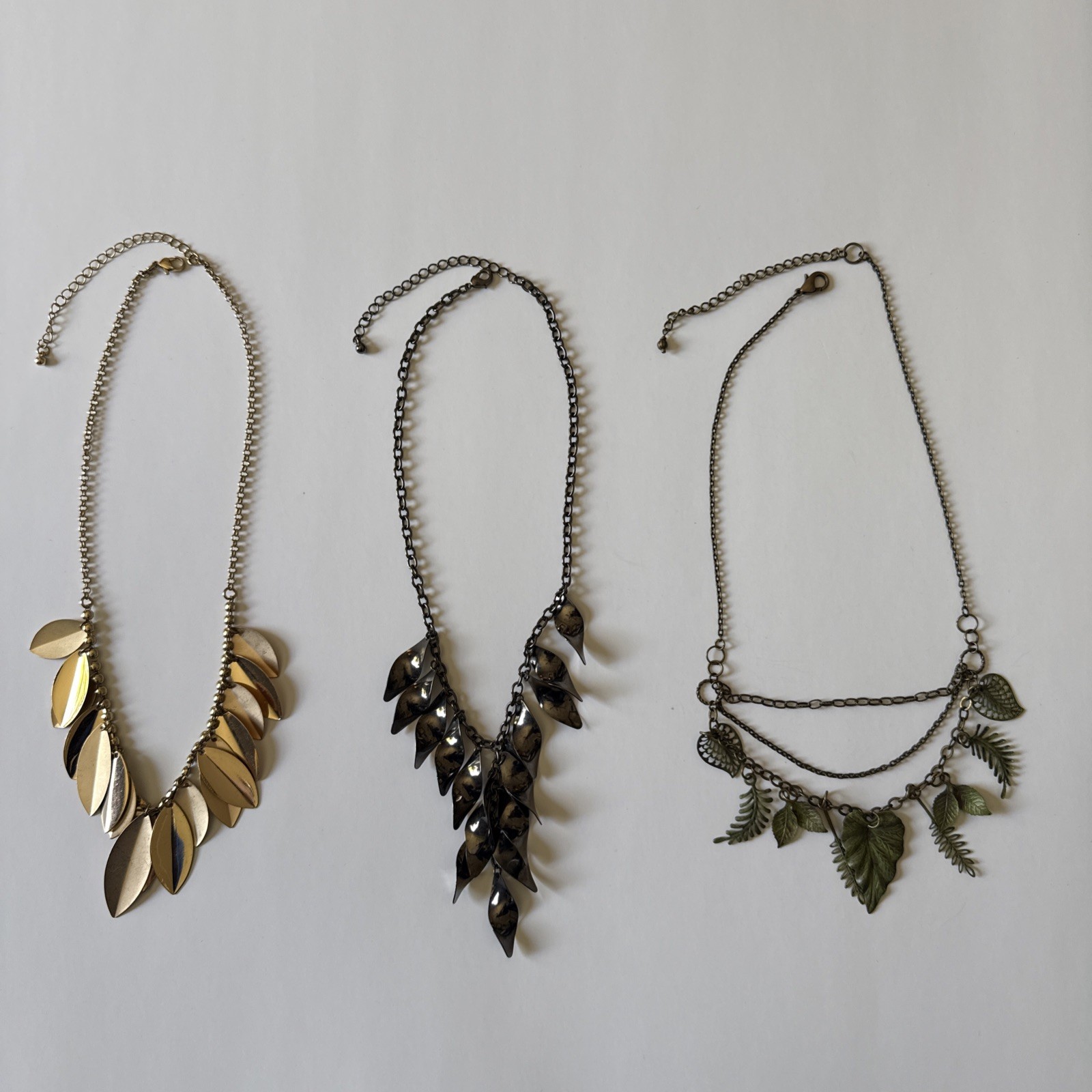 Lot Of 3 Vintage Sexy Nature Leaf Statement Metal Necklaces Gold Green & Black