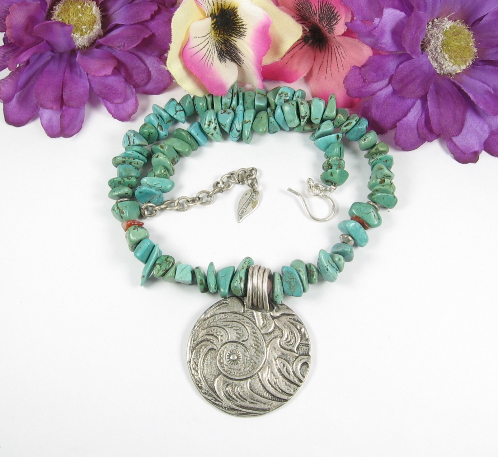 COLDWATER CREEK Vintage Green Turquoise Stone Bead Spiral PENDANT Silvertone 18″