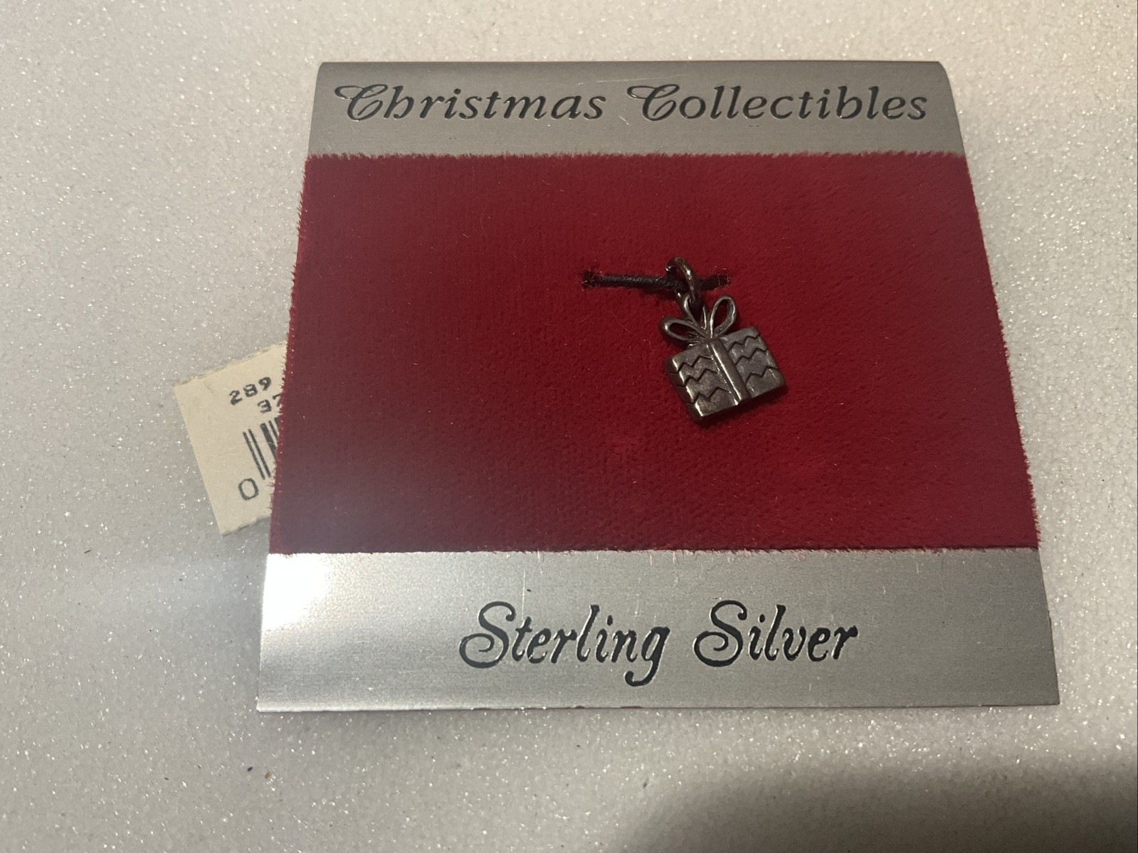 NEW Sterling Silver Holidays Charm CHRISTMAS COLLECTIBLES “GIFT BOX” FREE SH