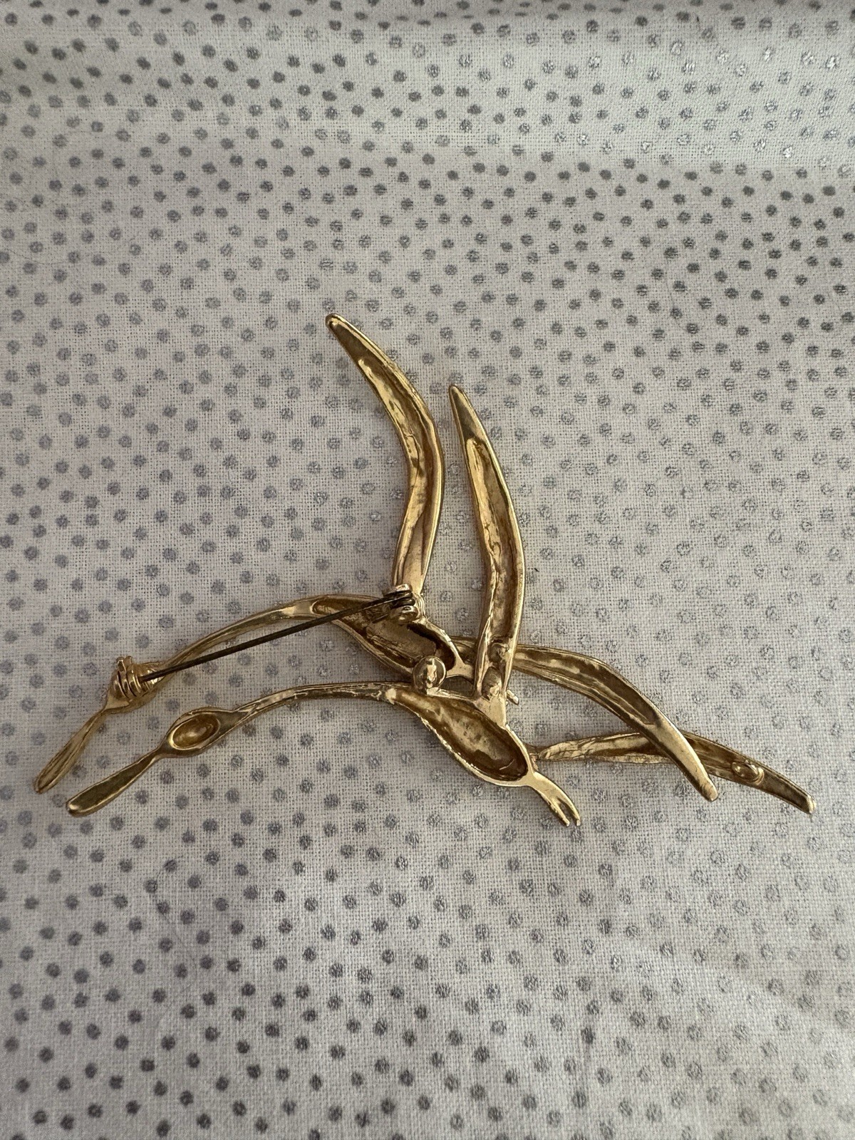 Vintage Brooch Pin Bird Gold Tone Brooch Looks Like Unsigned ORENA PARIS