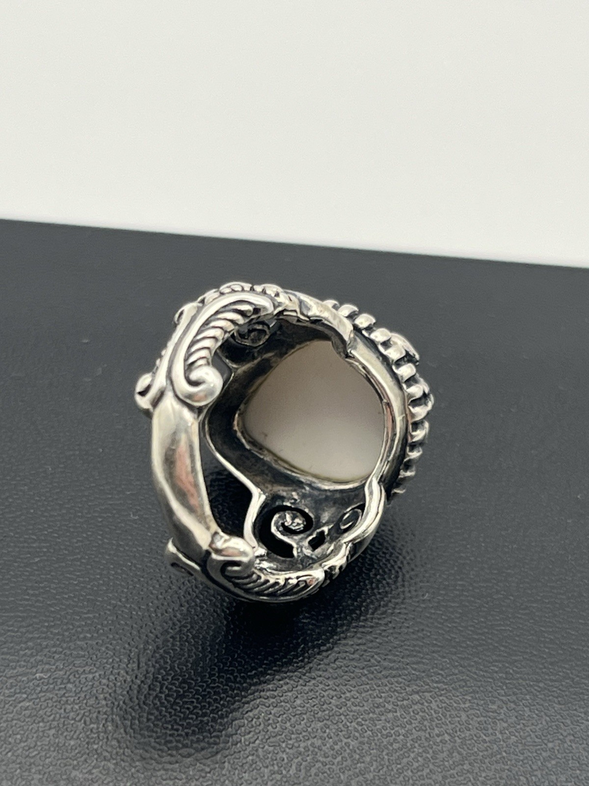 Carolyn Pollack sterling silver white teardrop stone scroll ring size 8