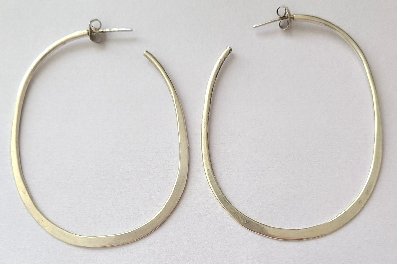 VINTAGE STERLING SILVER SIGNED 925 MEX PIERCED EARRINGS