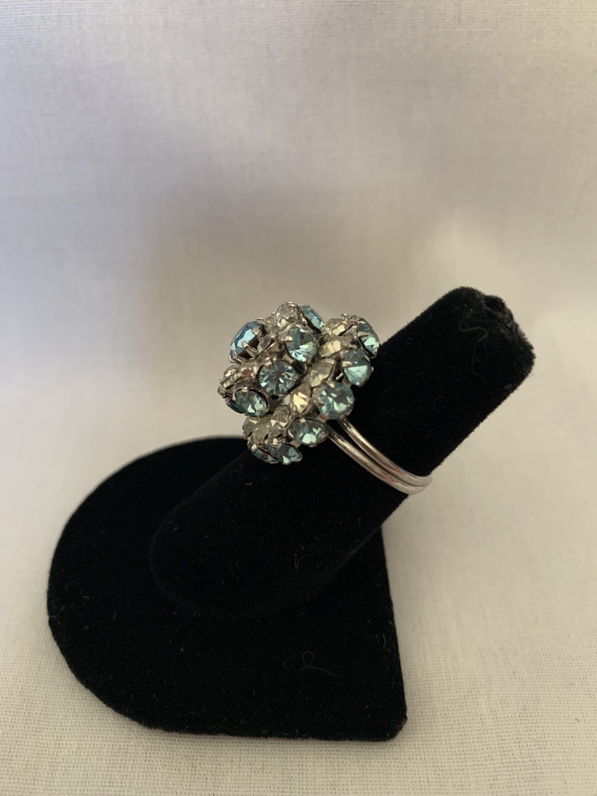 Vintage Silver Tone & Clear/Blue Topaz Rhinestone “Wedding Cake” Ring-Adjustable