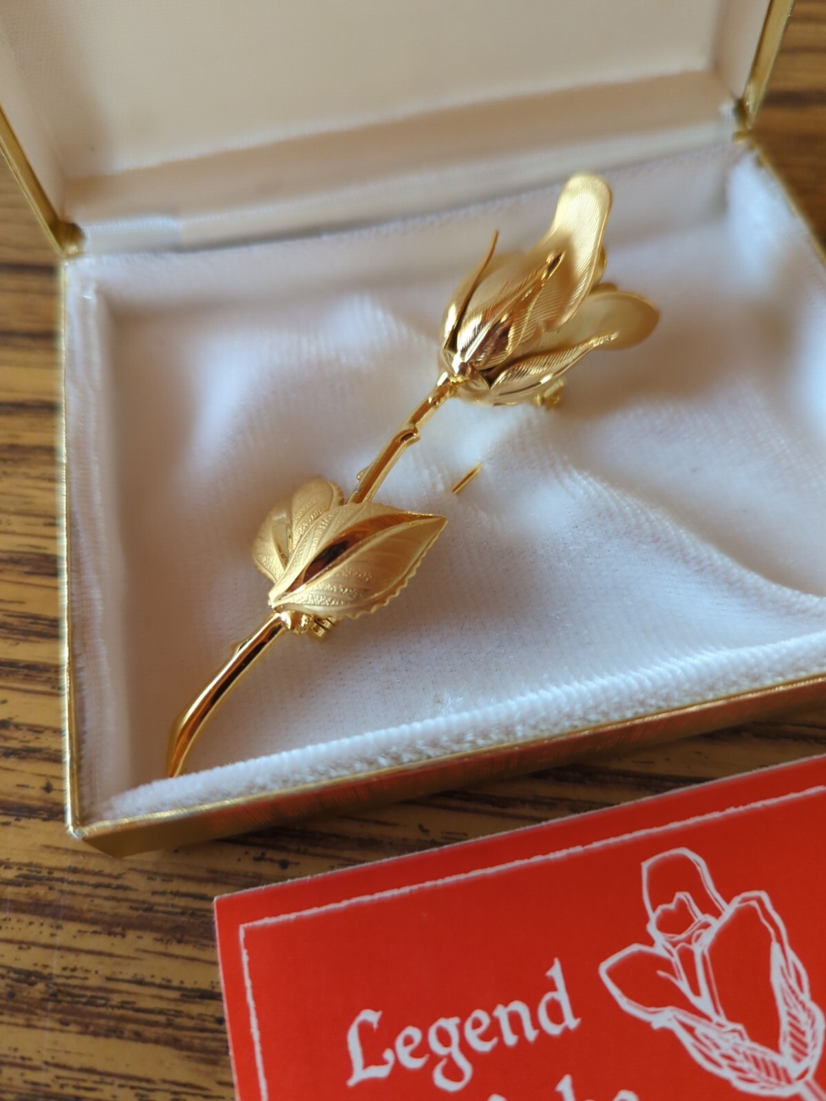 Very Nice Tacoa Vintage Christmas Gold Tone Rose Brooch