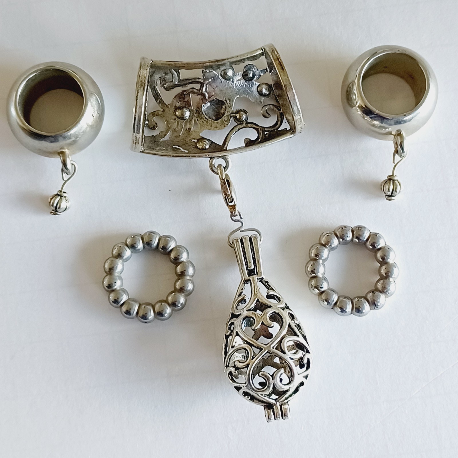 Silver Tone Floral Rings Scarf Bail Ring