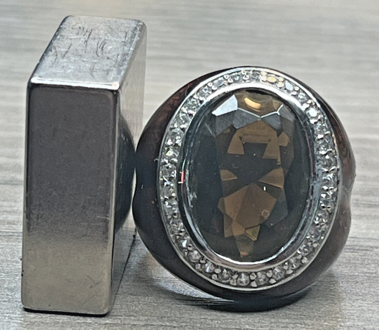 Men’s Vintage Pinky Ring Huge Brown Stone Enamel Rhinestone Halo Silvertone DBJ